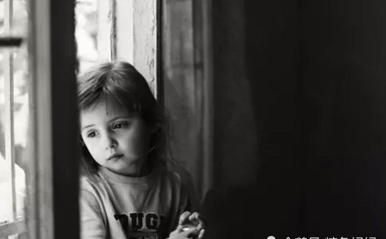 那些从小就缺乏自信的孩子是什么感受?答案看