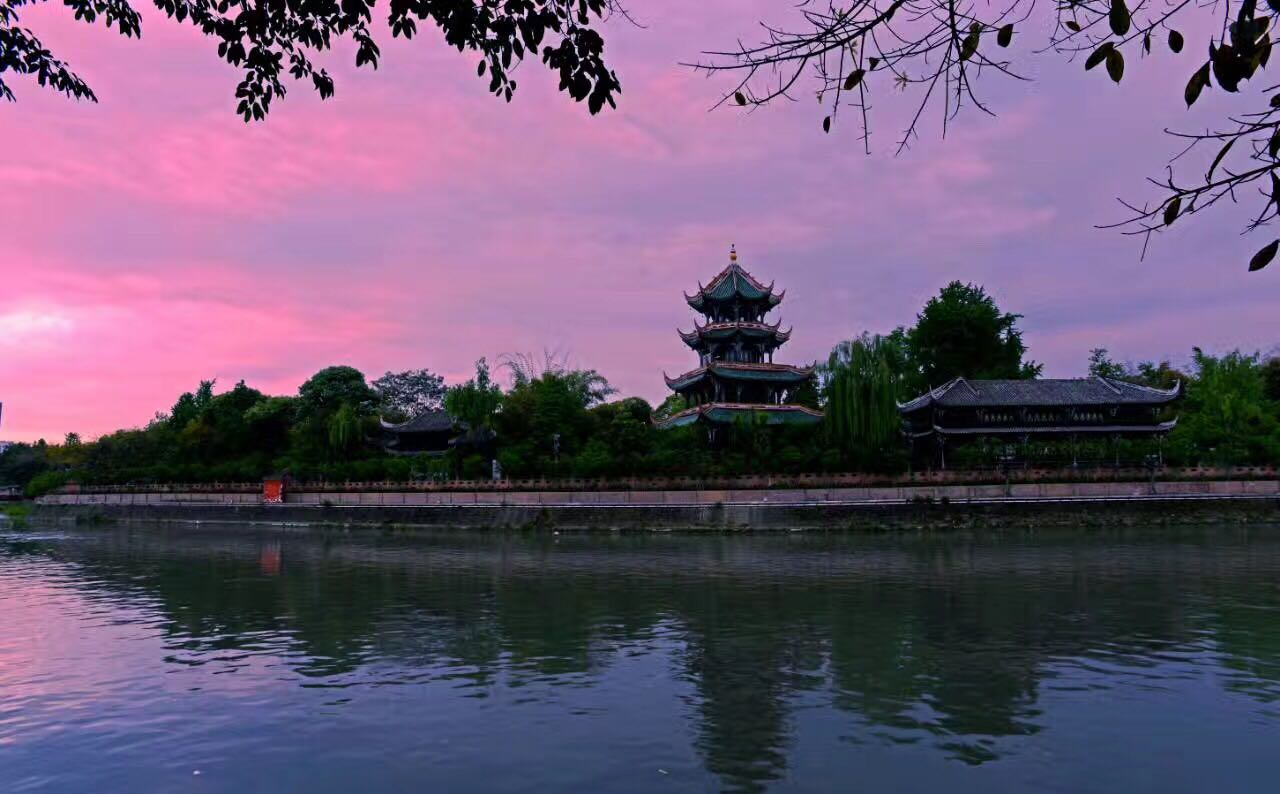 风云变幻,成都美景