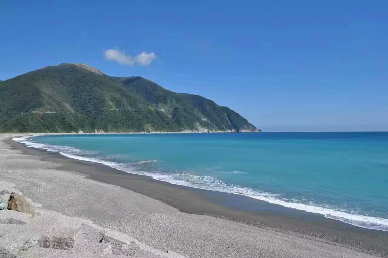 台湾清水断崖,干净刀一尘不染的海边