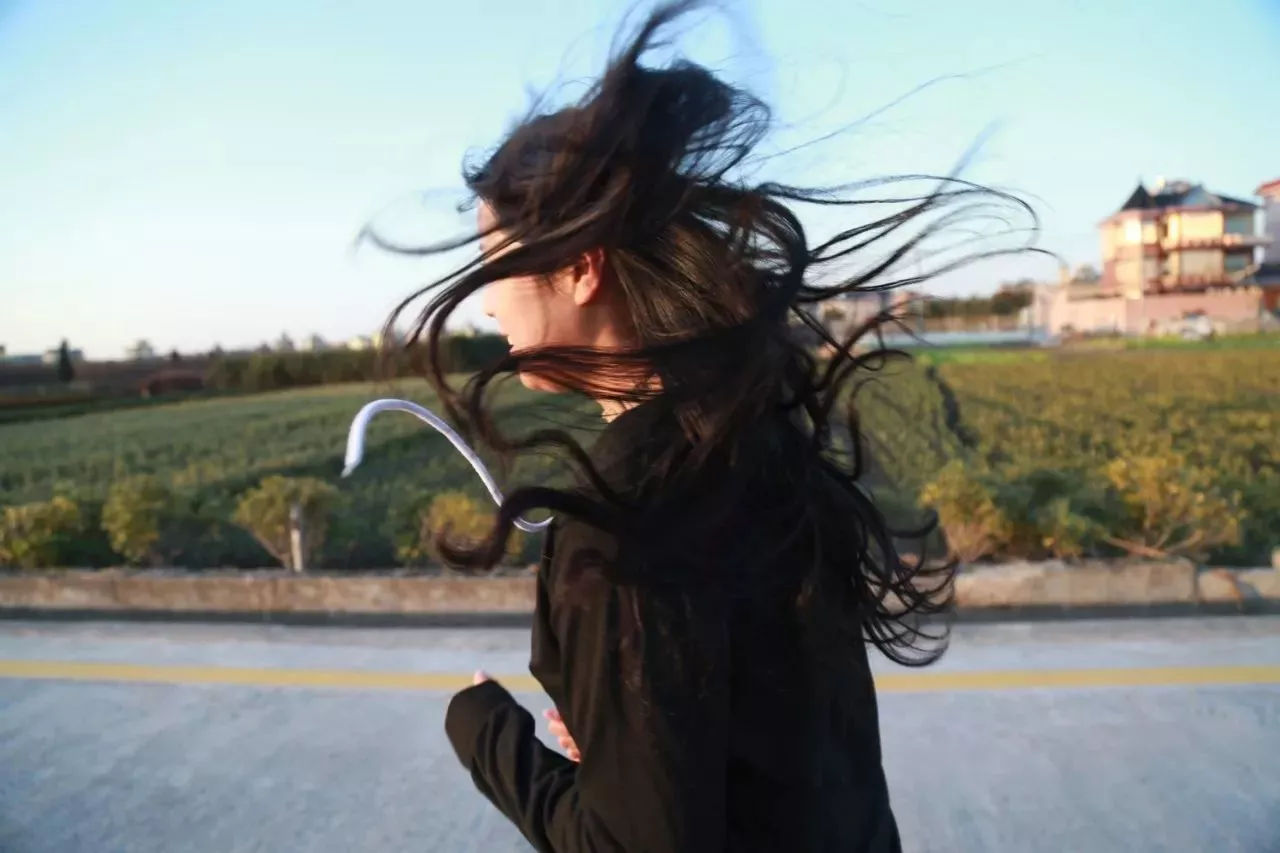 杭州180斤美女护士怒减70斤火遍网络!