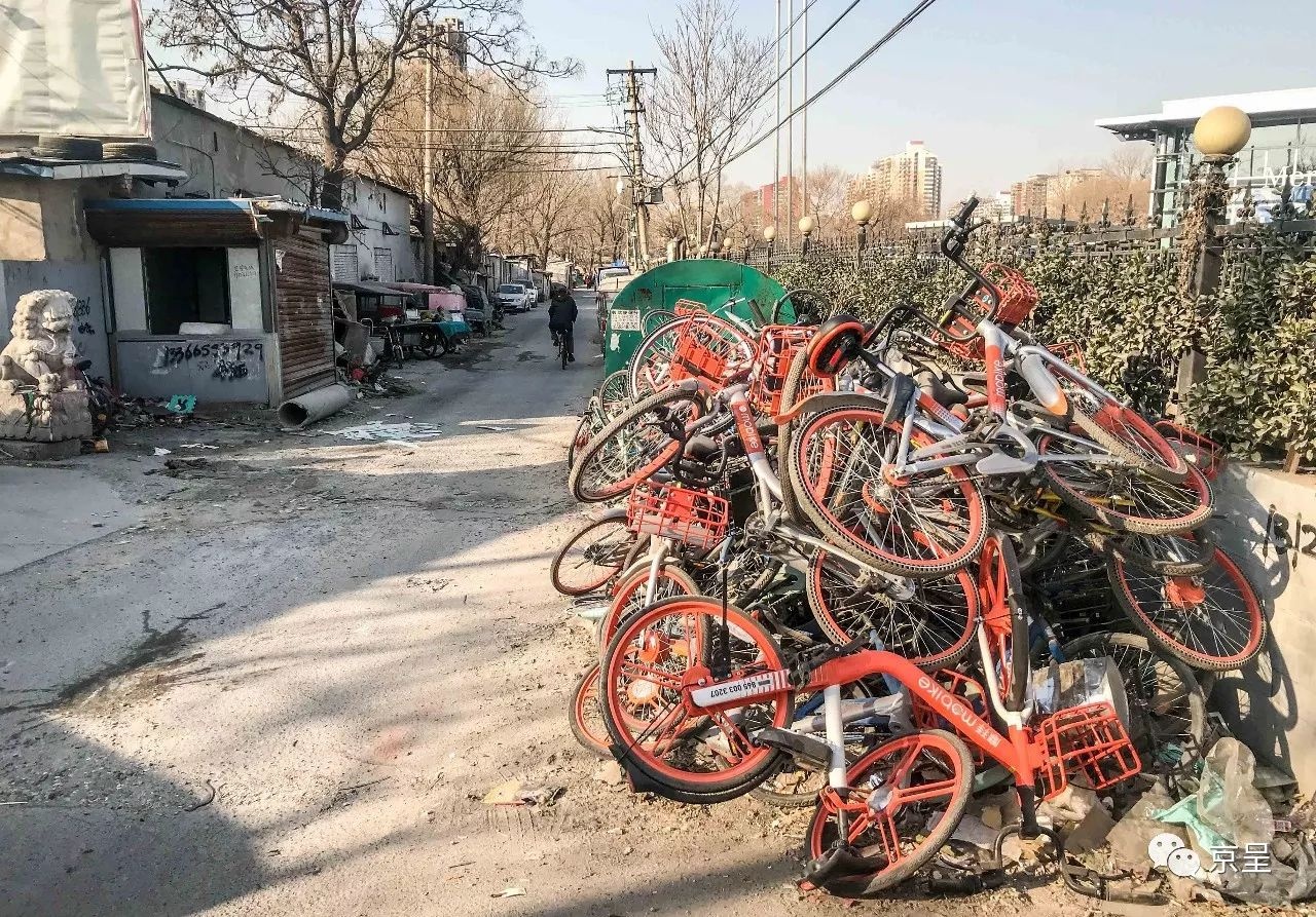 失火电动车堵住唯一出口,十八里店火灾现场触