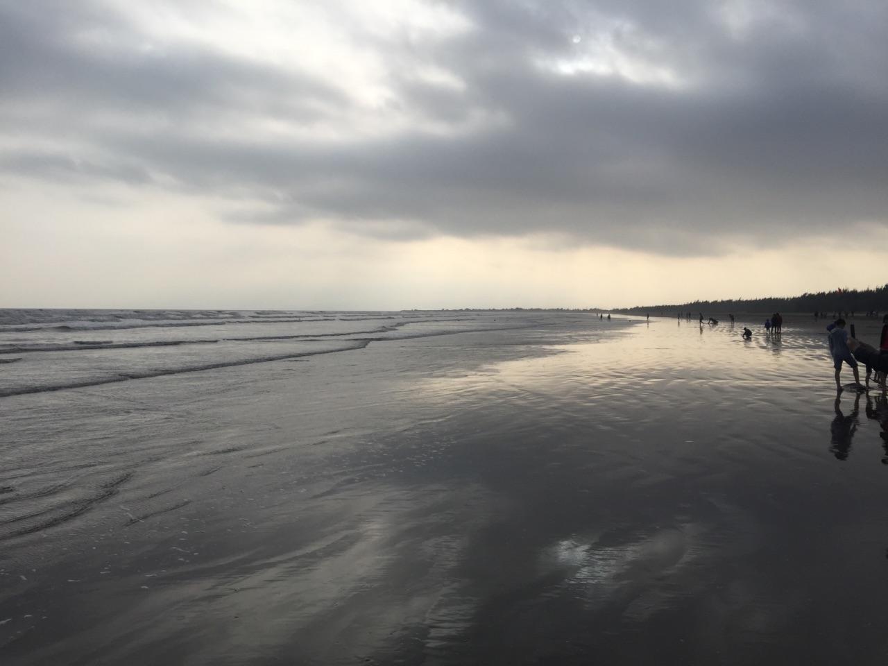 珠海这个海滩, 长达3公里, 是珠海十大旅游景区之一