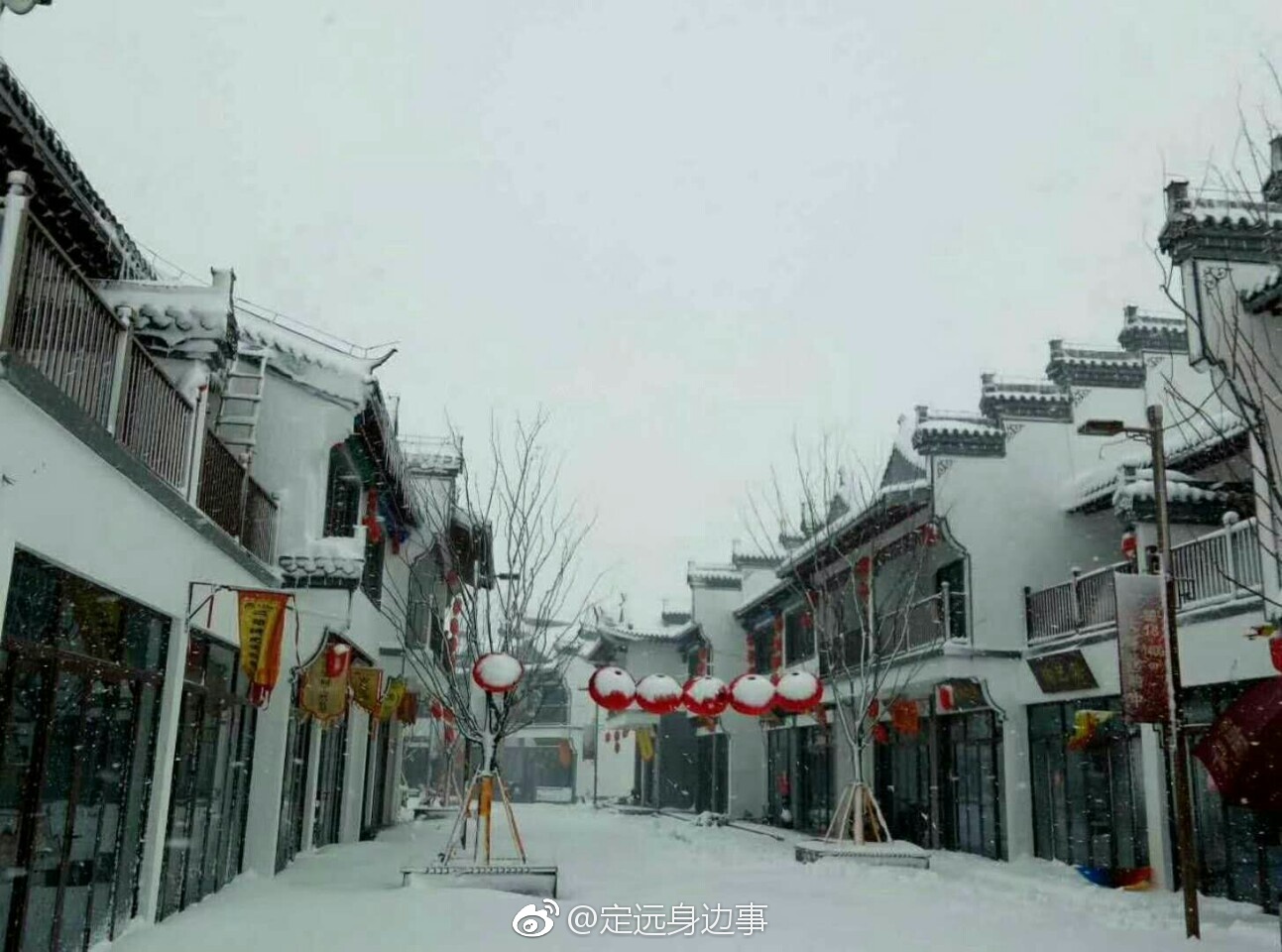 穿越时空,风雪中的定远古城雪景