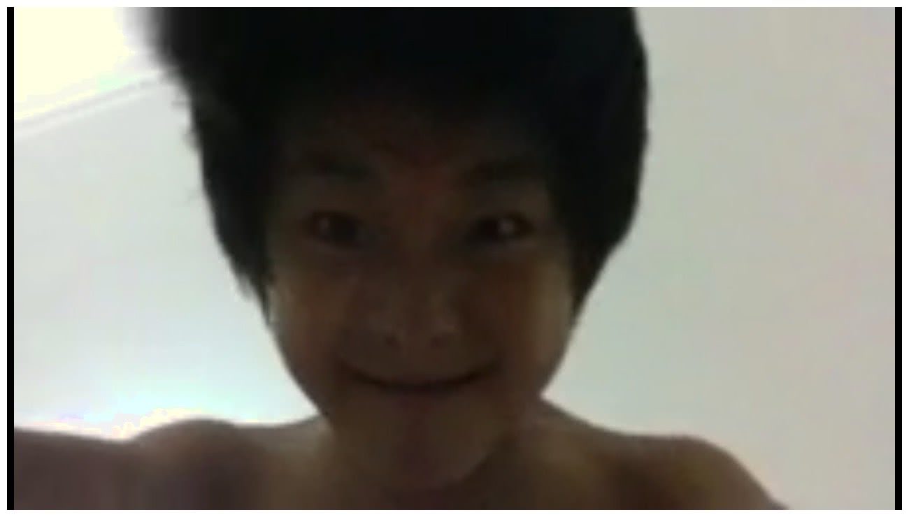 没想到易烊千玺还有这样的搞笑黑历史,高冷人