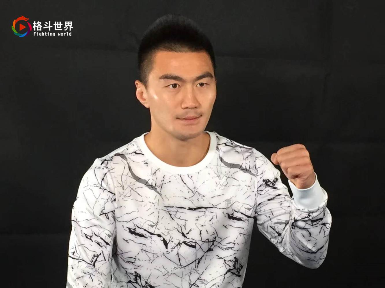 四冠王杨茁领衔武林风年终盛典, 或将成为格斗世界不可一世的传奇人物
