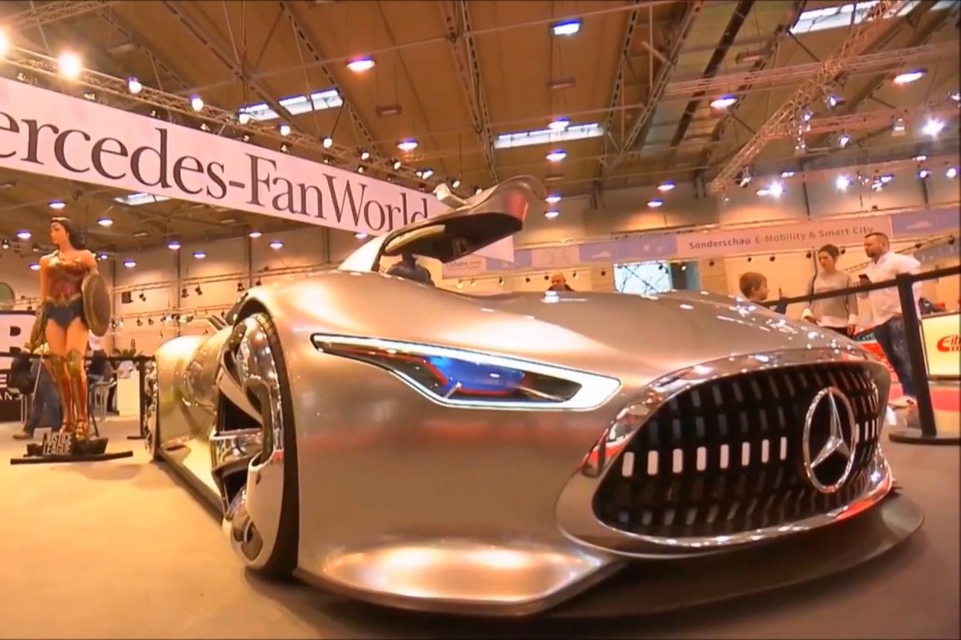 还有什么车会比这辆 奔驰 为蝙蝠侠专门打造的概念车更拉风呢？