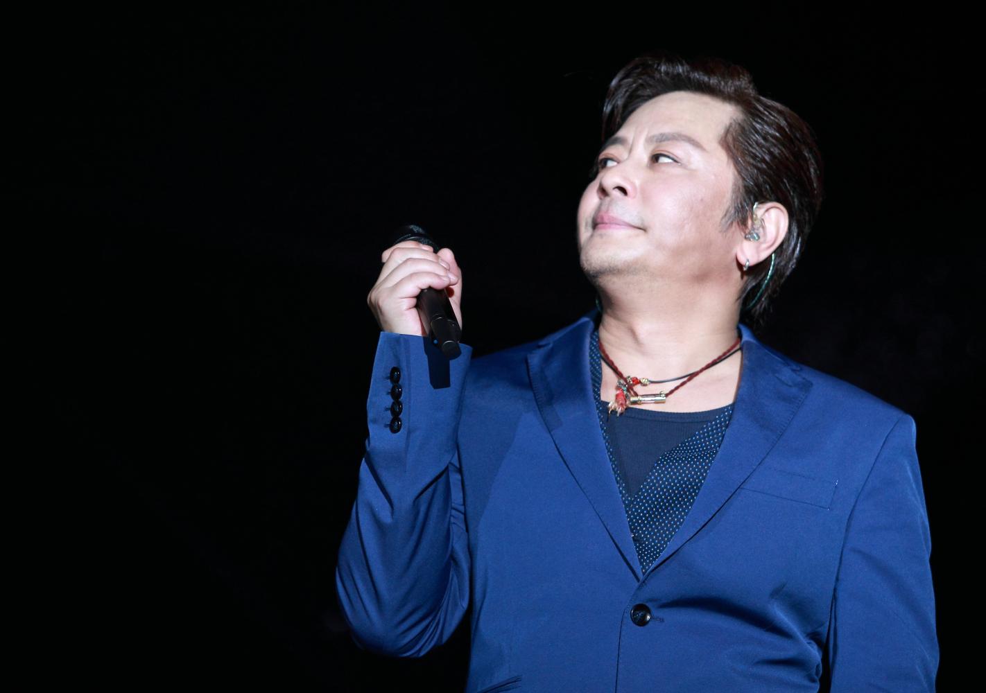 王杰拒绝上节目遭辱骂, 怒发声明: 你们为什么还