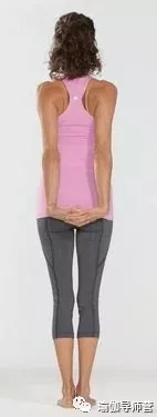 你的肩膀和背部打开了吗?试试瑜伽蛙式