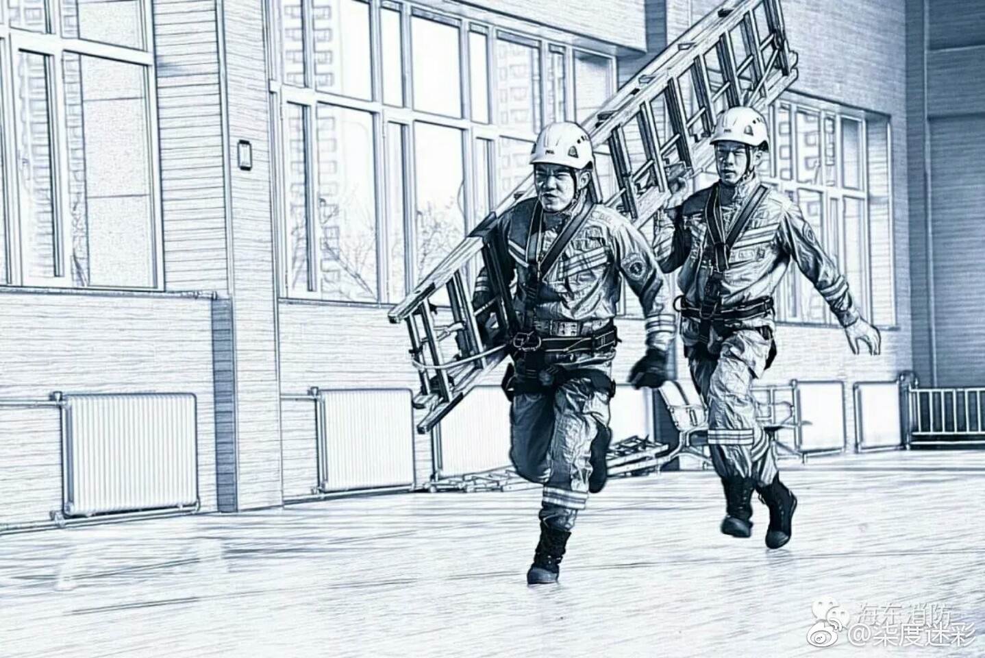 风采当消防员矫健的身影与素描相遇怎一个燃字了得