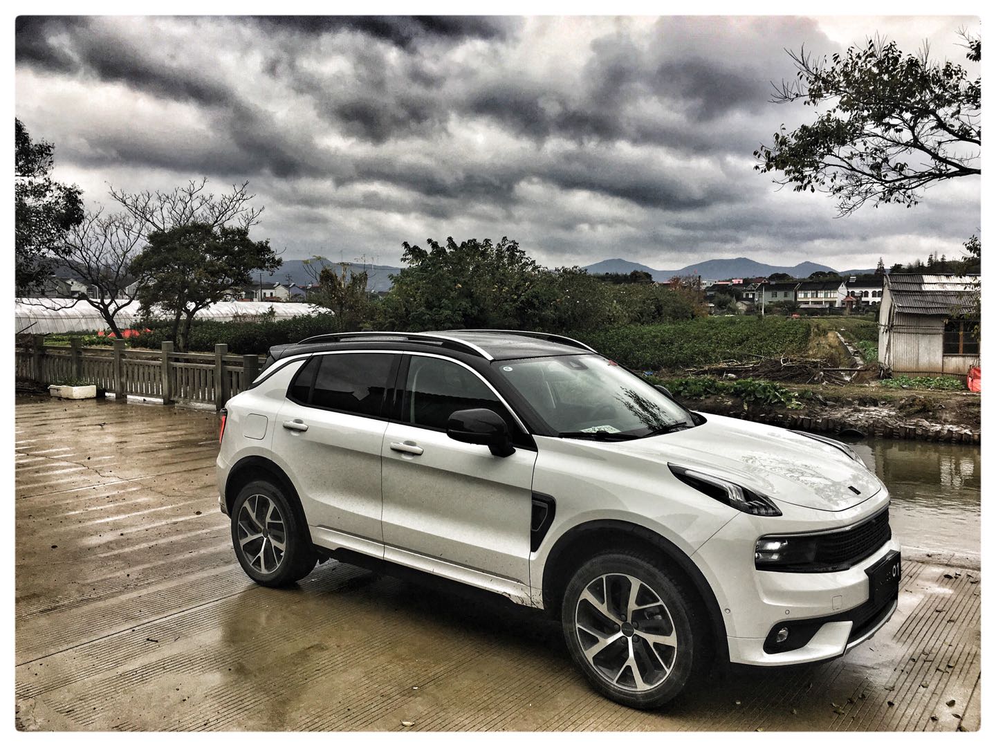 未上市就已经很火,领克01开起来怎么样呢?