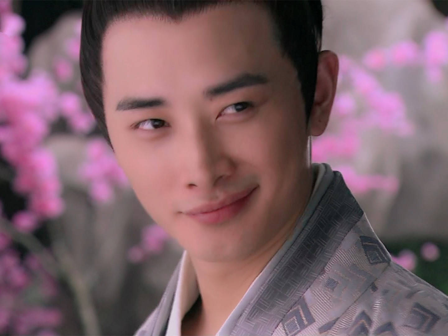 读小学年纪嫁给舅舅,40岁去世,她是中国历史上