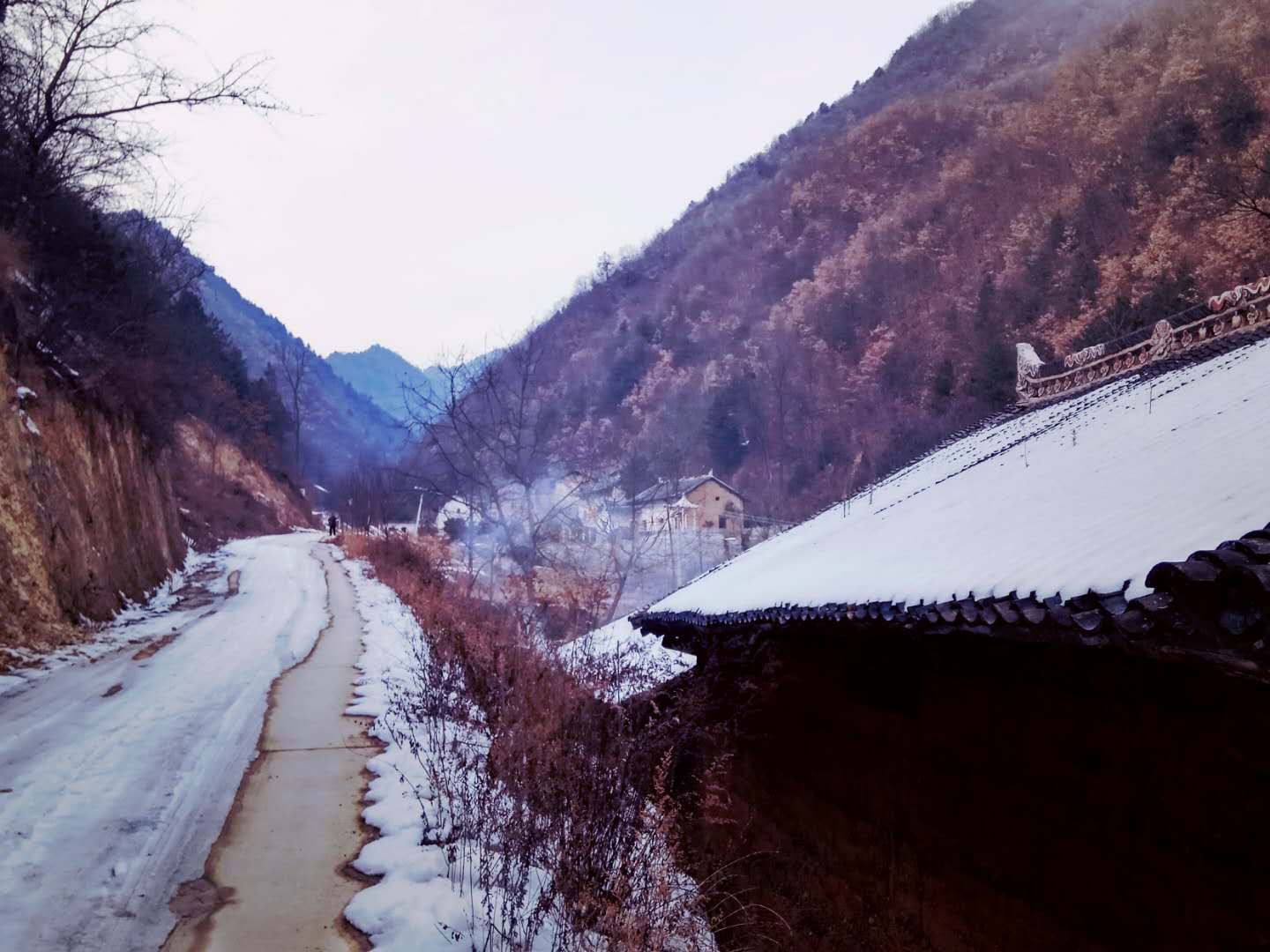 神奇的山阳九岔村石马槽