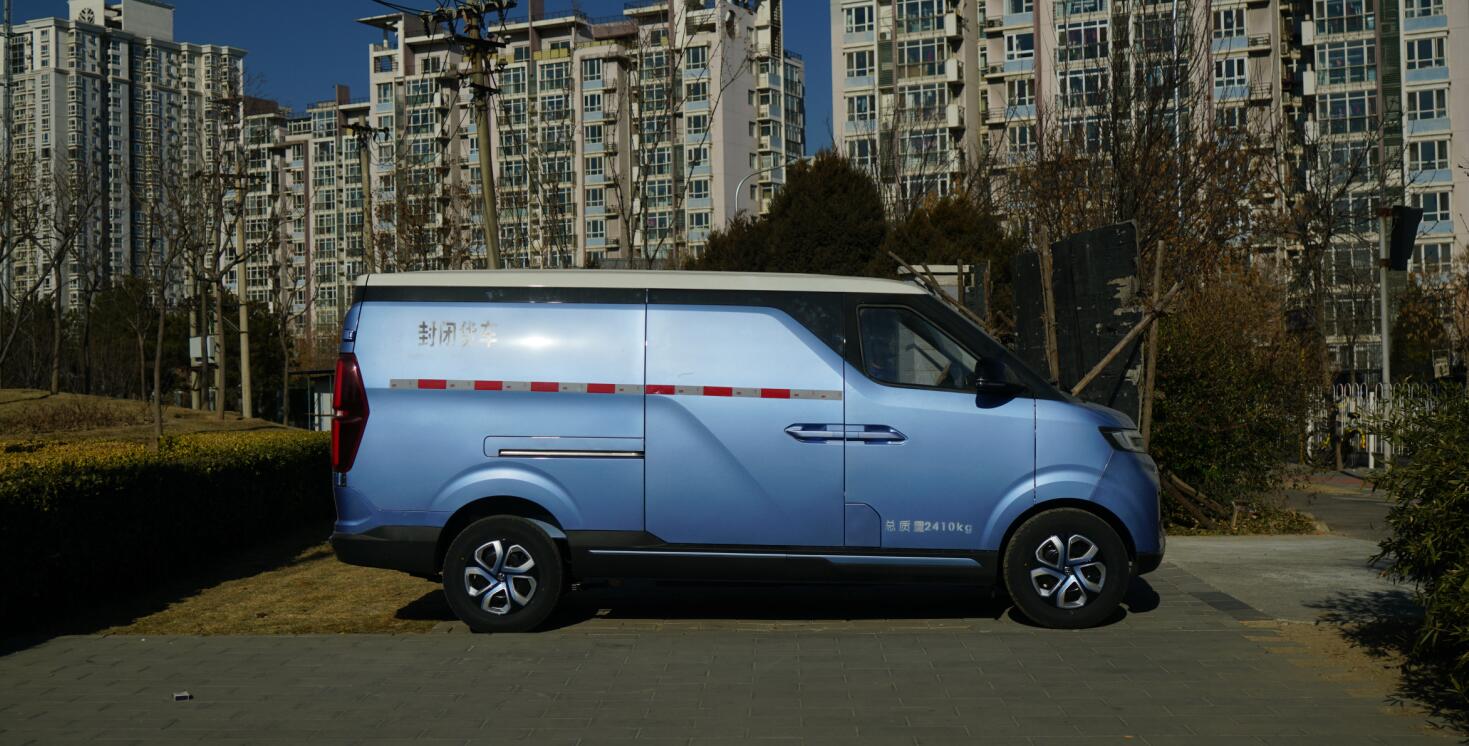 宋楠:“量大好用”的北汽新能源407EV电动物流车