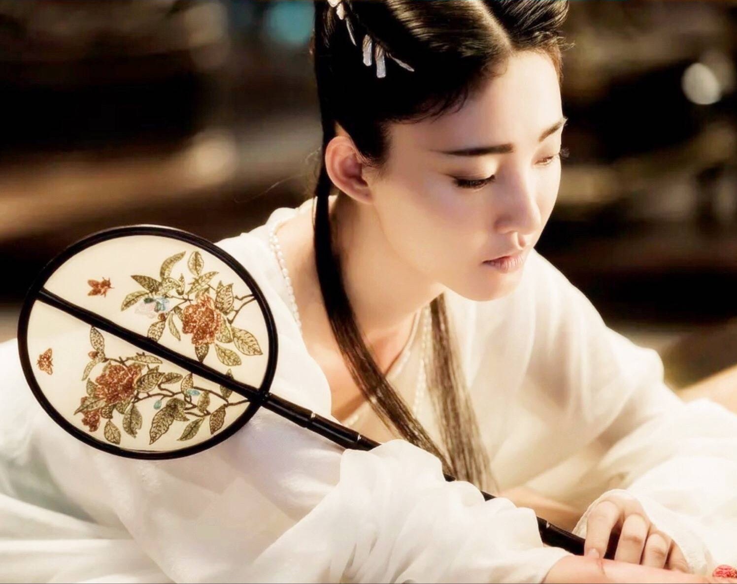 看了王丽坤惊艳的蜘蛛精戚秦氏，对她的苏妲己有了信心