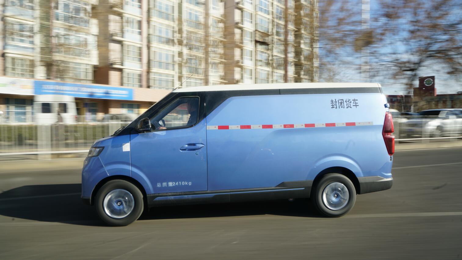 宋楠:“量大好用”的北汽新能源407EV电动物流车