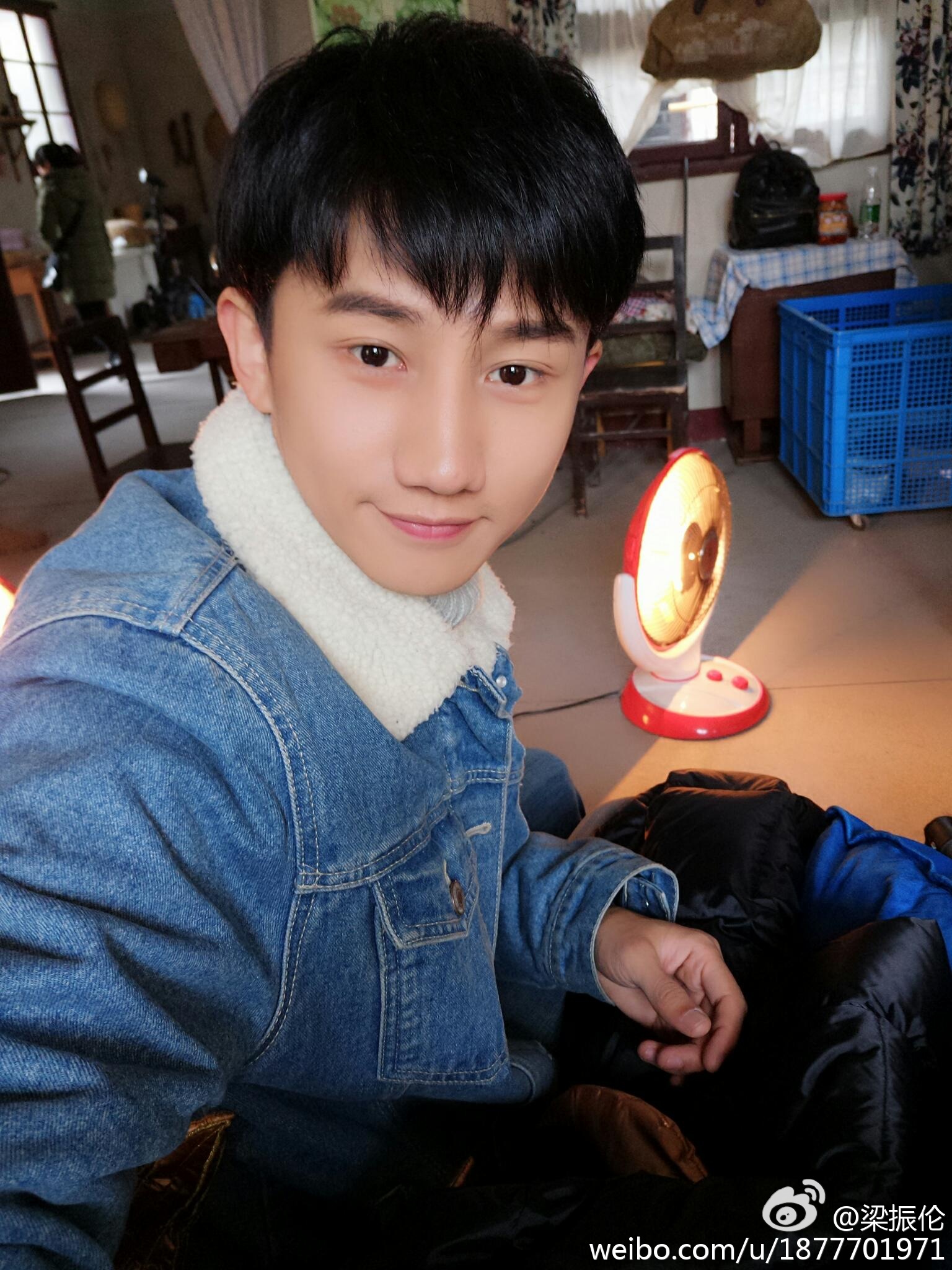 他是唐嫣最宠爱的弟弟!如今受姐姐唐嫣力捧年