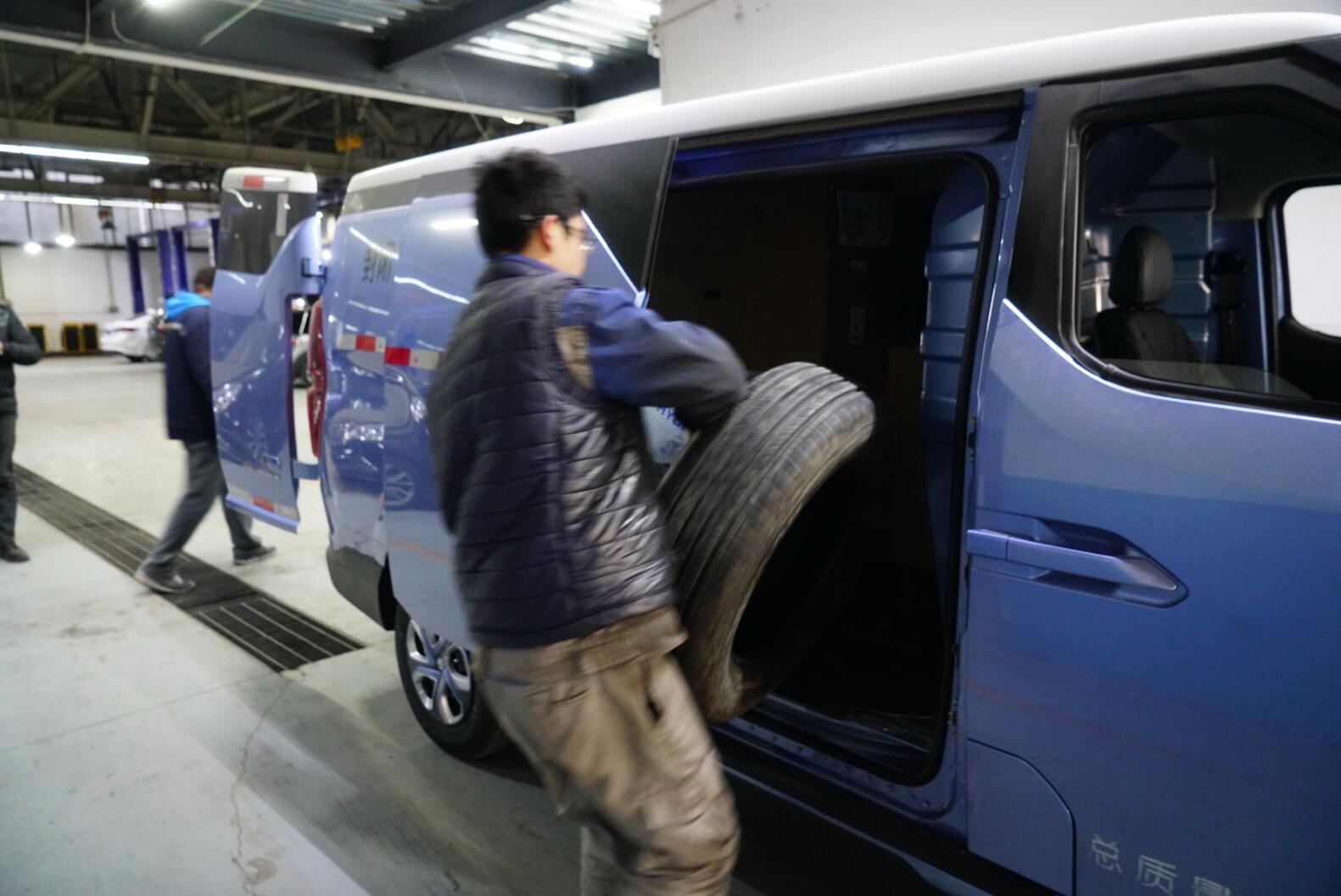 宋楠:“量大好用”的北汽新能源407EV电动物流车