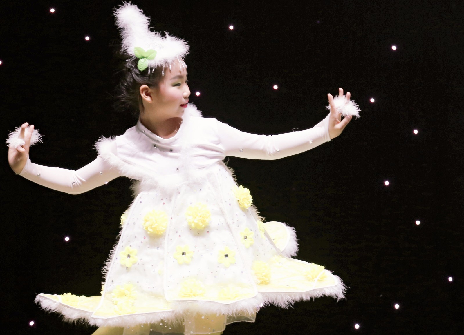 郑州经开区朝凤路小学舞蹈团惊艳亮相国际舞台