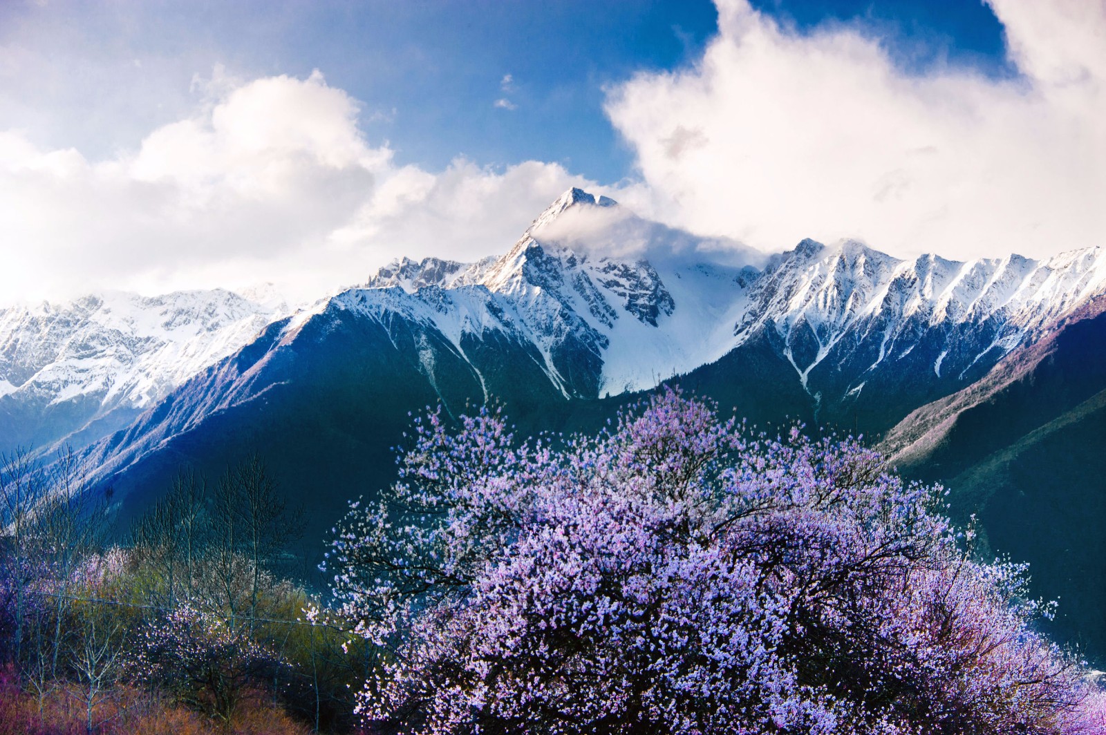 最美的山峰-南迦巴瓦峰,有“西藏众山之父”之称