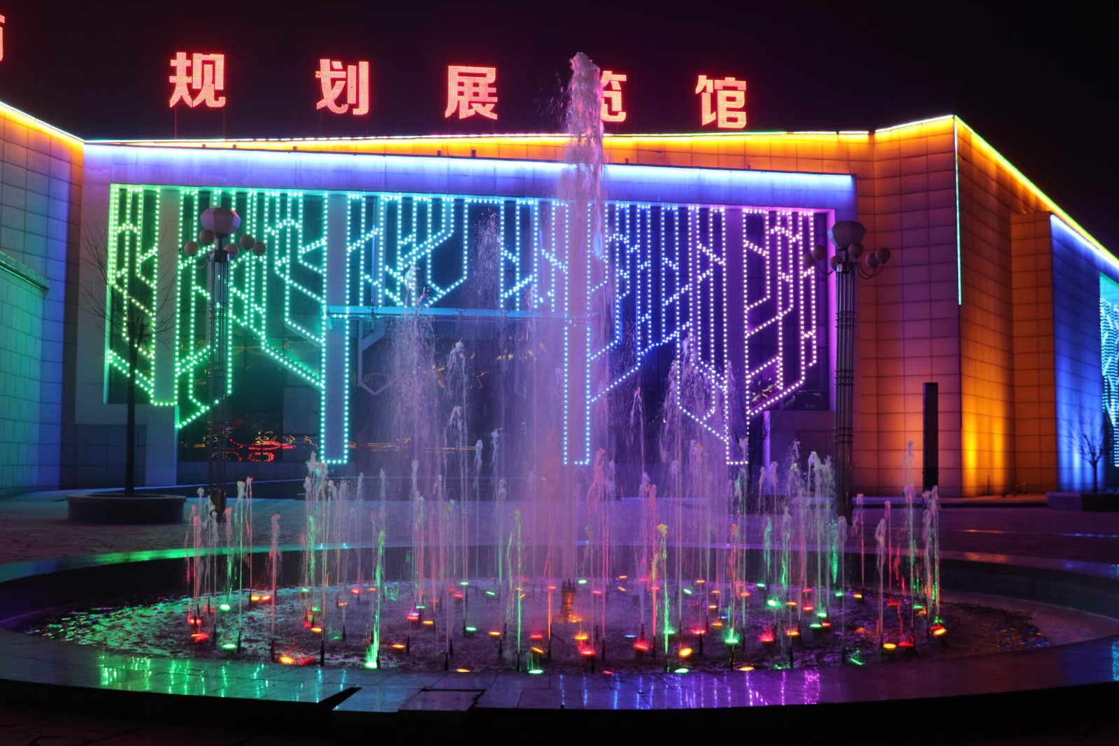 说出来你可能不信,这梦幻中的喷泉是柘城的,美出了新高度