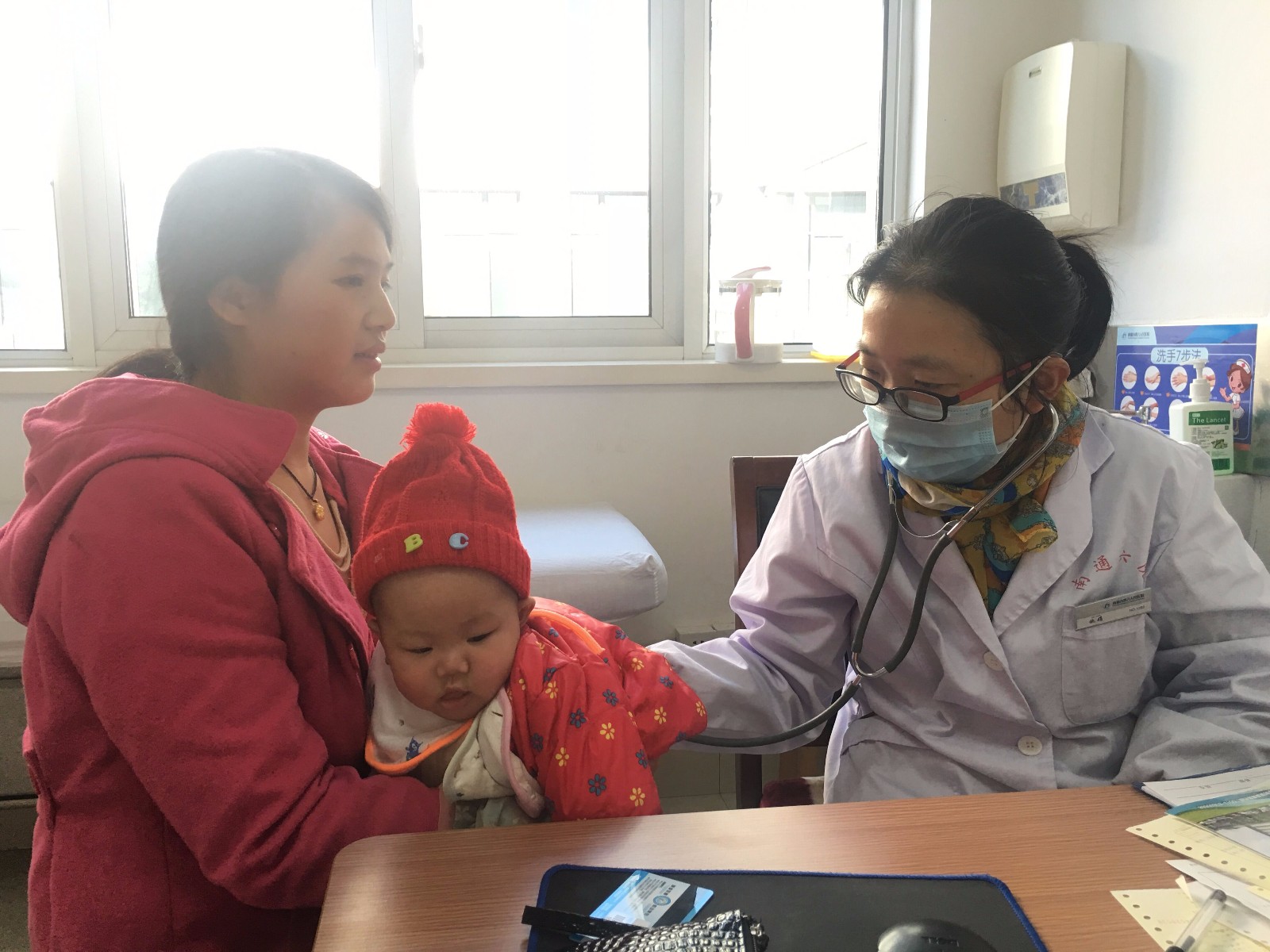 这几天儿科门诊爆满,家长要小心这种病毒