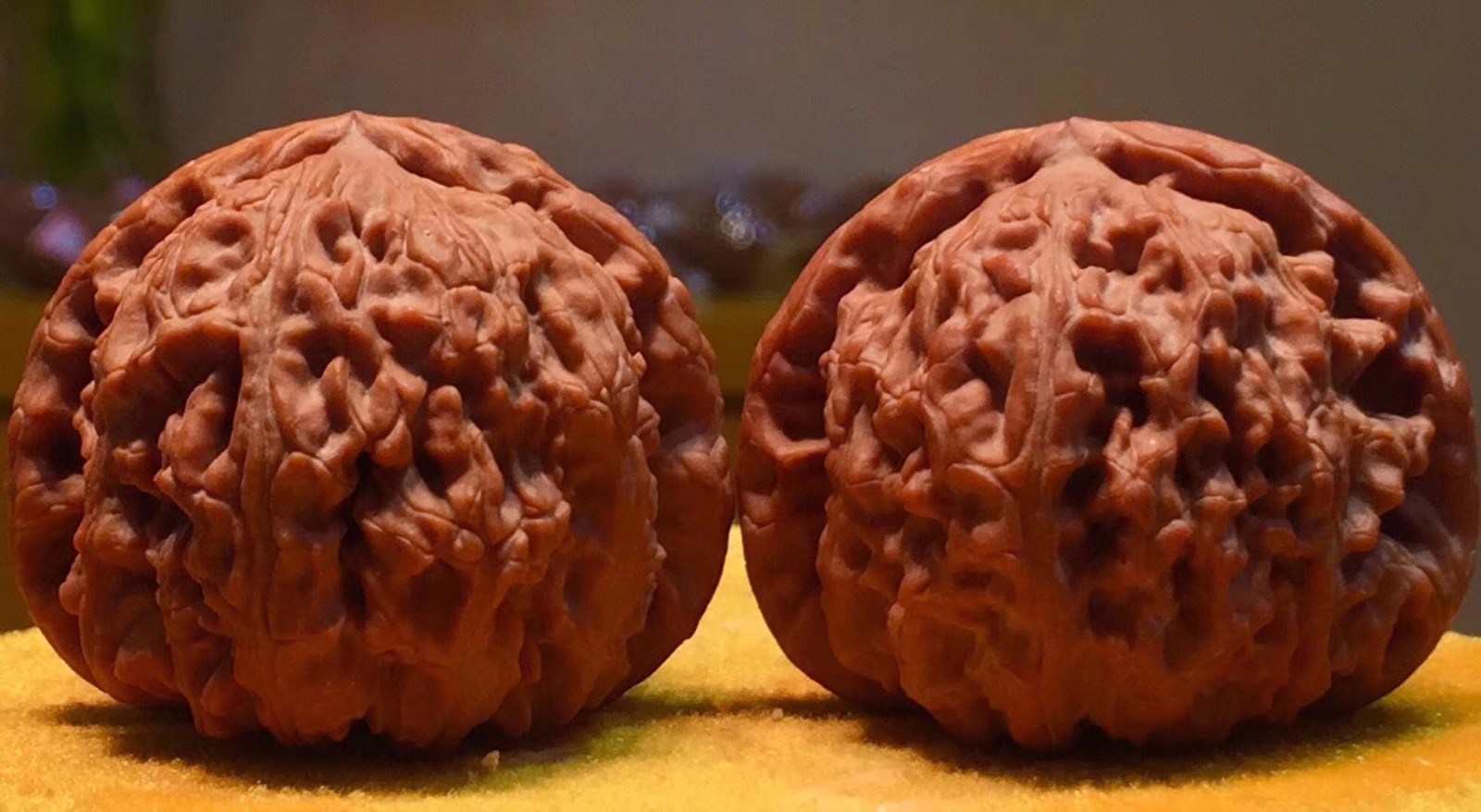 文玩核桃要想红润通透,一定要知道这些知识