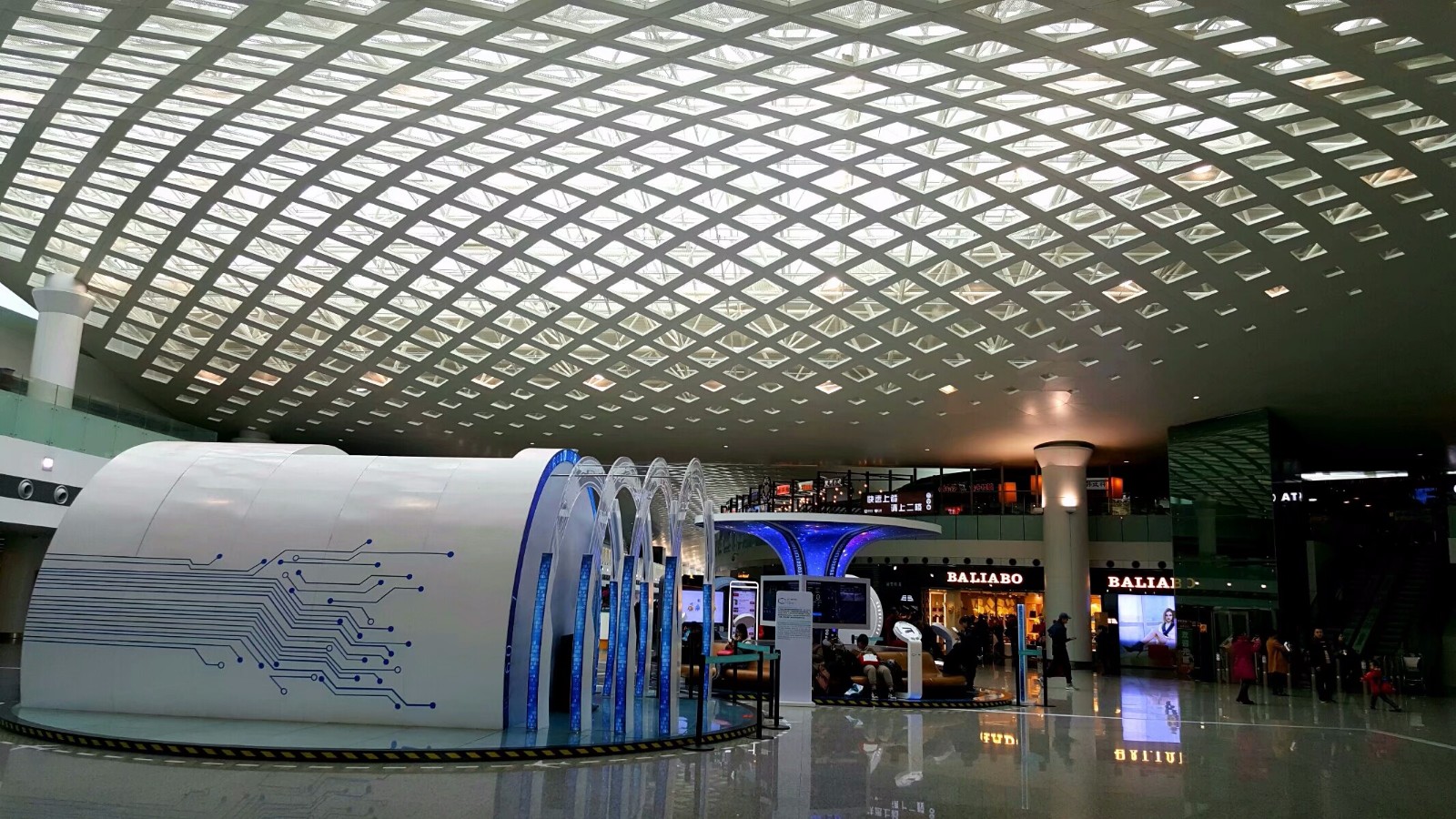 杭州萧山国际机场候机大厅随拍