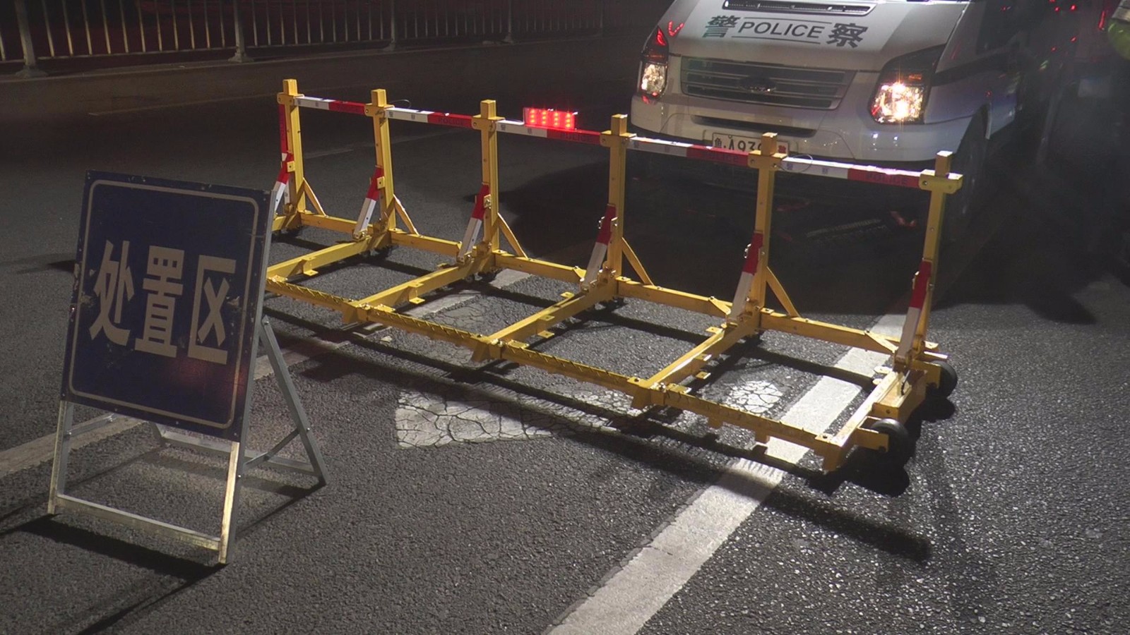 济南交警查酒驾用上新设备 酒驾司机无处跑称