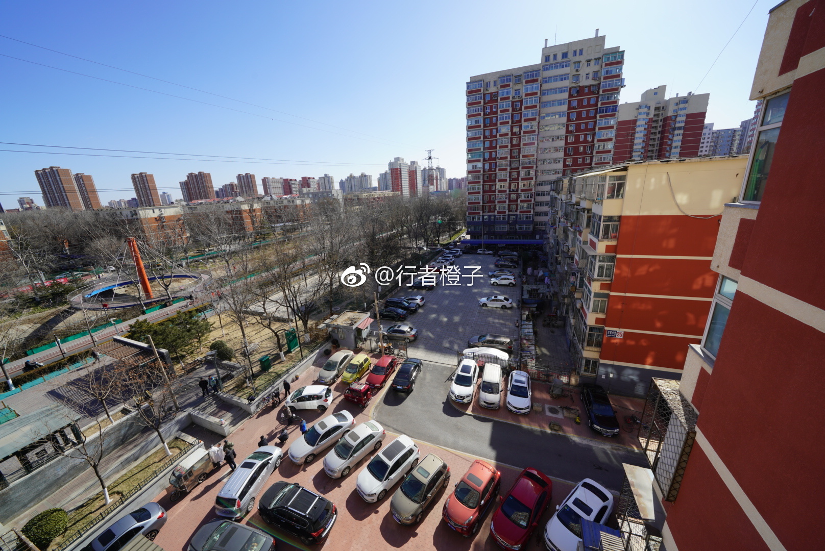 新机新镜头。大法a7r3搭配12-24阳台试拍。挺