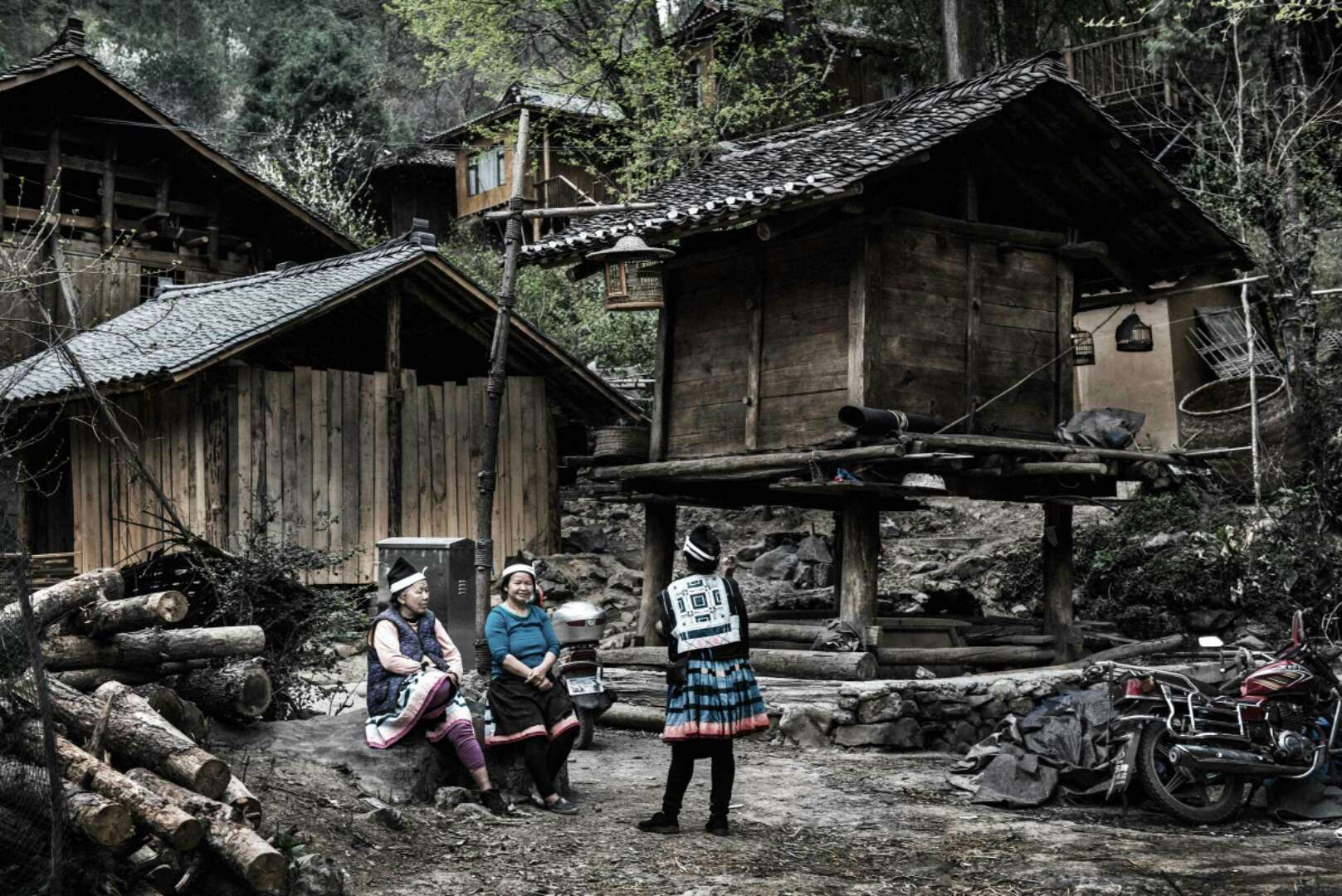 用镜头记录贵州山区少数民族群众生活
