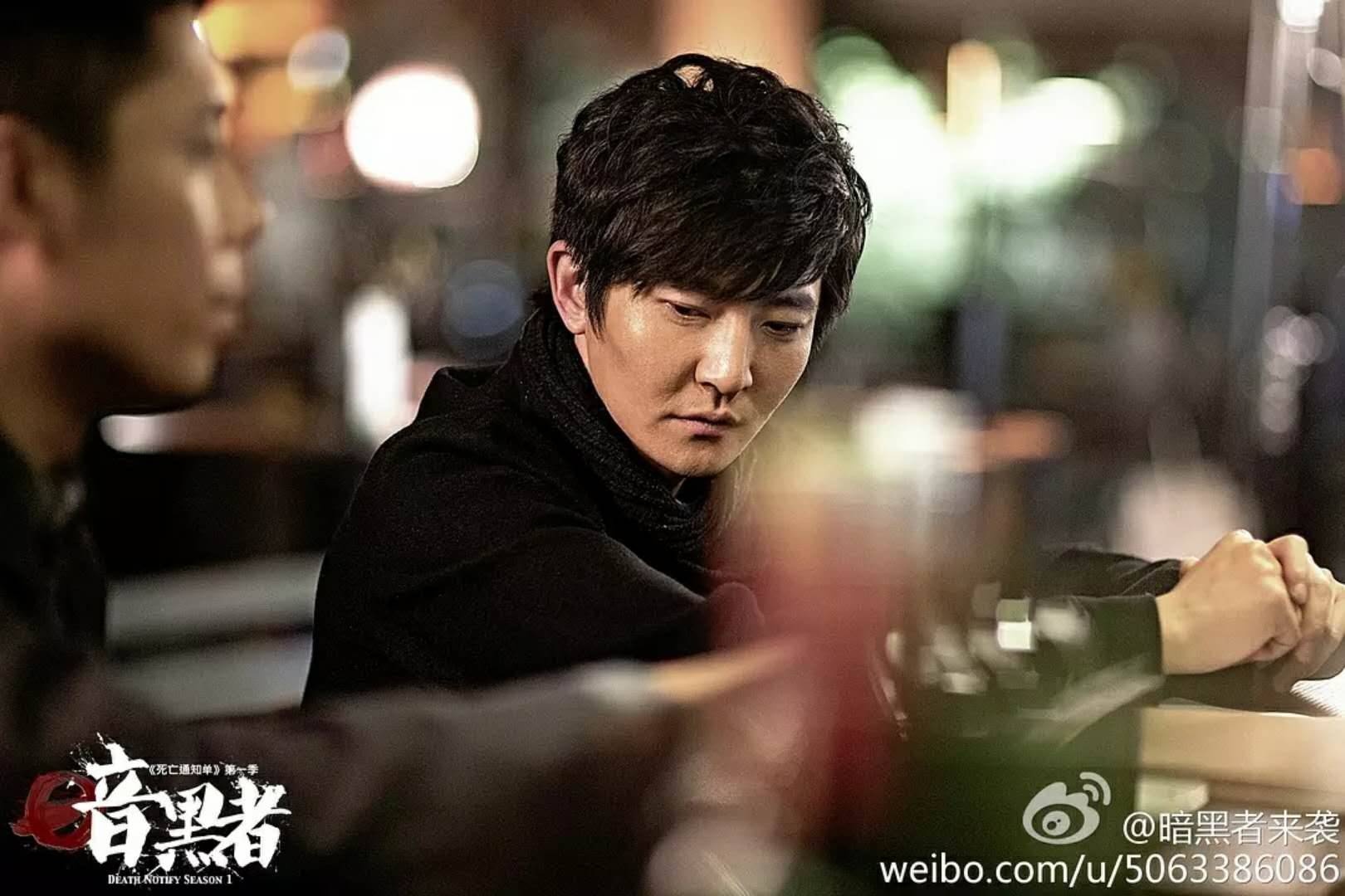 还记得的"九线演员"郭京飞主演的高分悬疑网剧《暗黑者》吗?