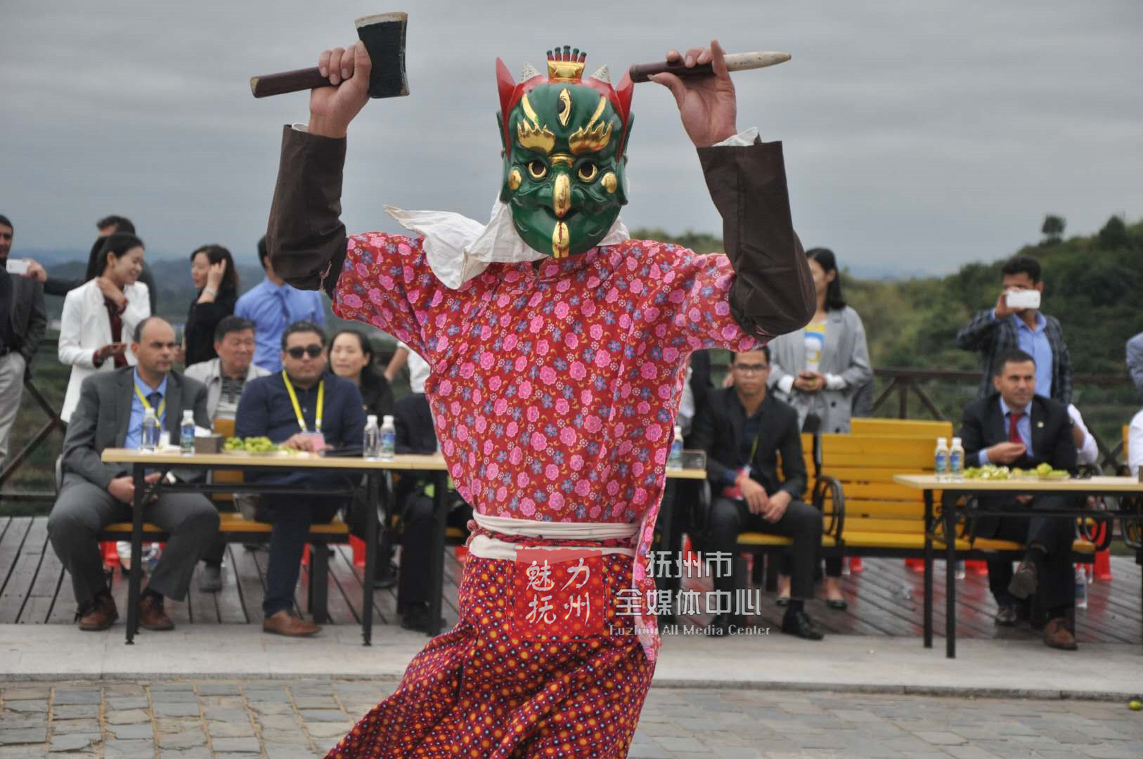 头条文章:抚州南丰文化再出国门 南丰傩舞赴日本东京演出