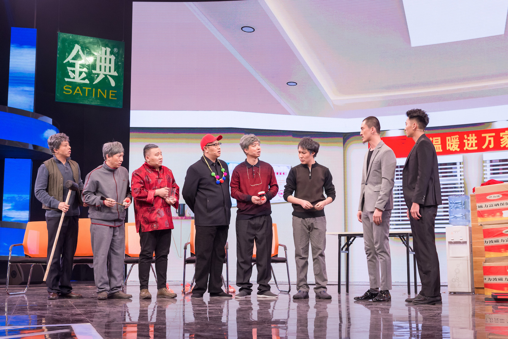 许君聪何欢带队登山东春晚成当晚语言类节目奇