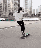 搞笑趣图:老师,说起来你可能不信 这就是我昨晚没写作业的原因