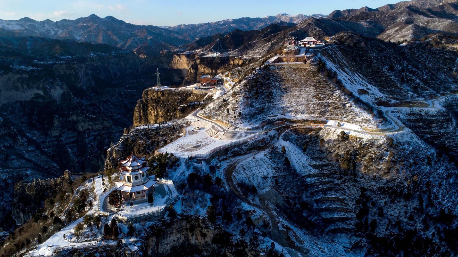 感受雪后山西壶关太行山大峡谷