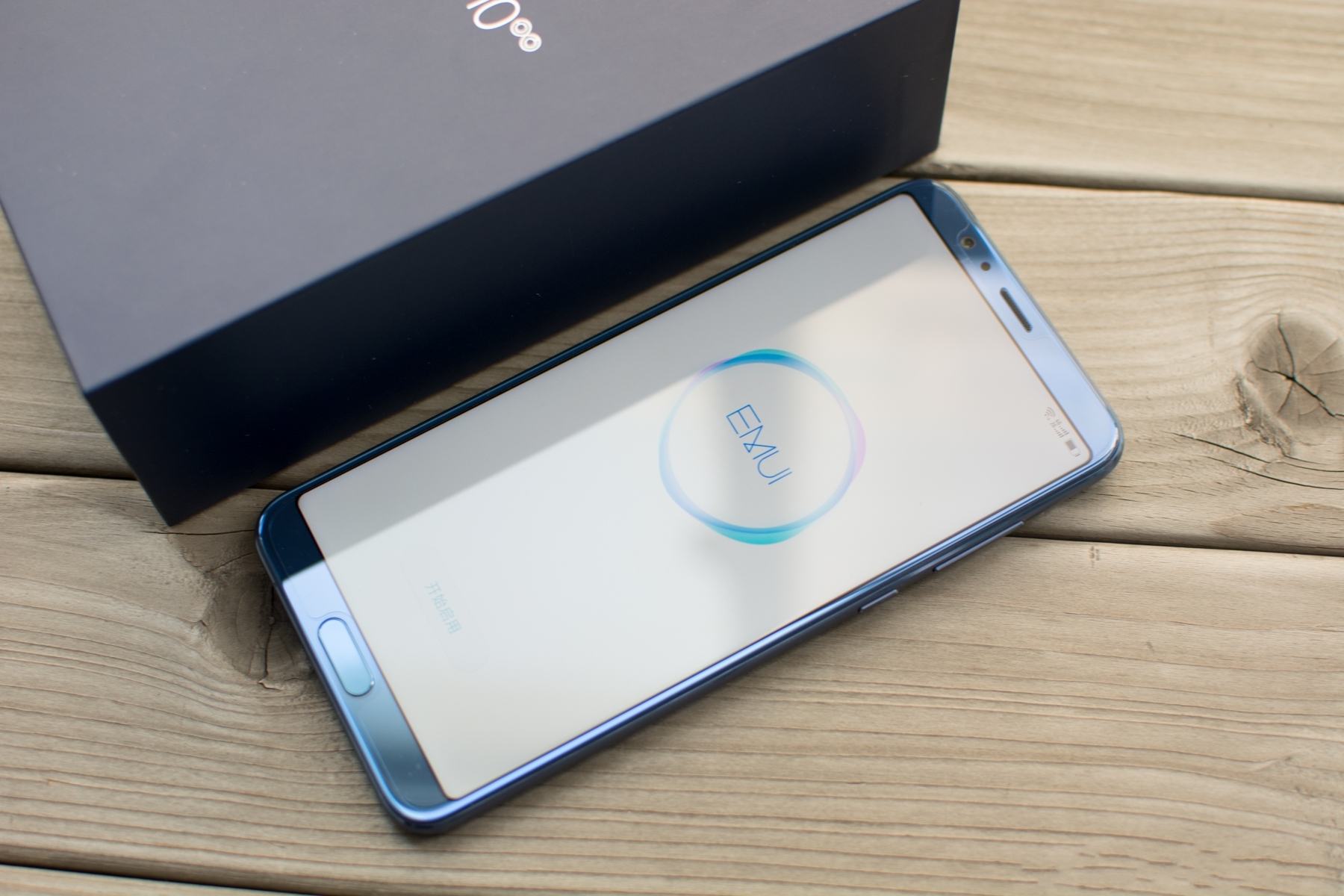 华为荣耀V10和一加5T谁最强,看看哪一个才是