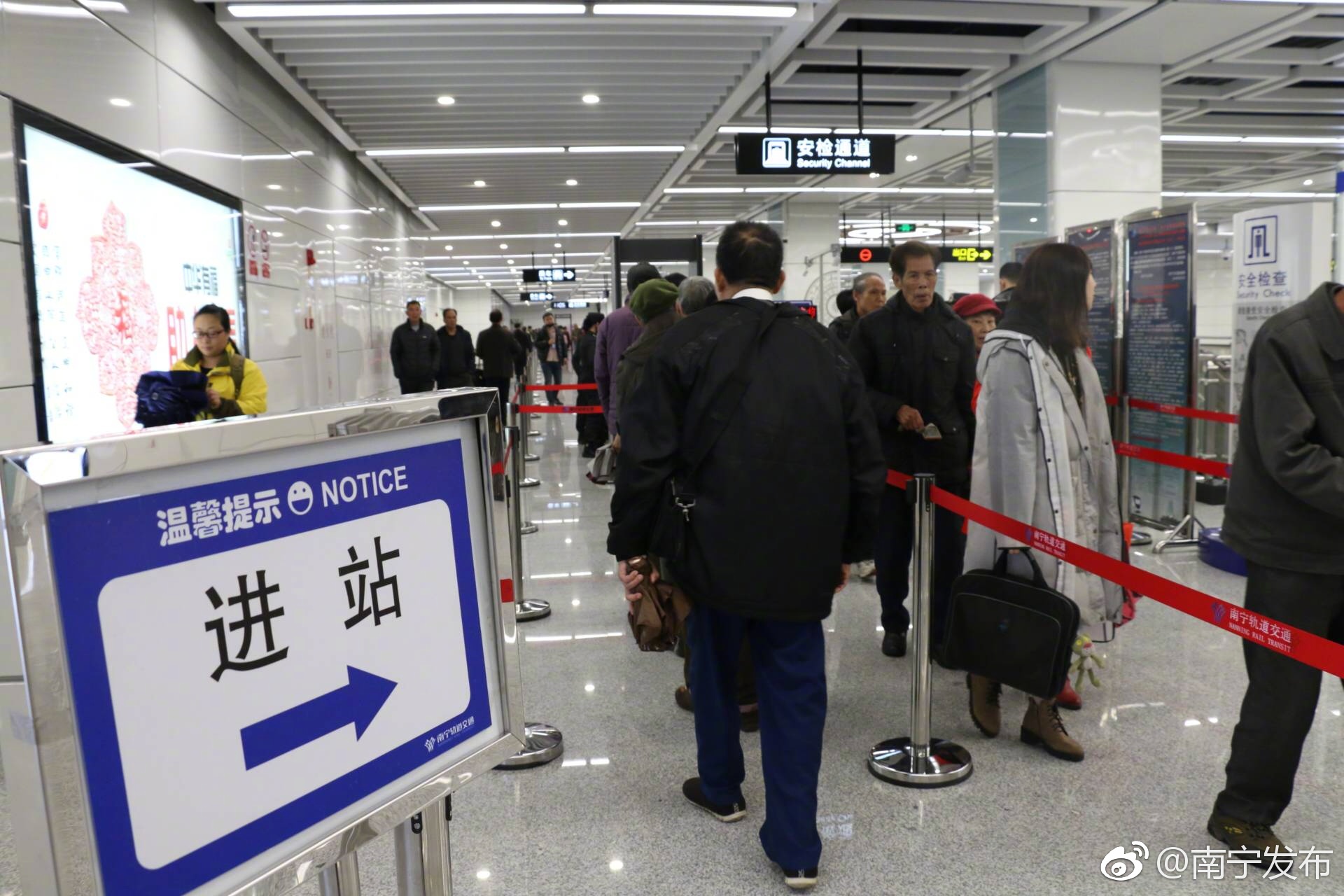 南宁地铁2号线运营时间为6:30-22:30