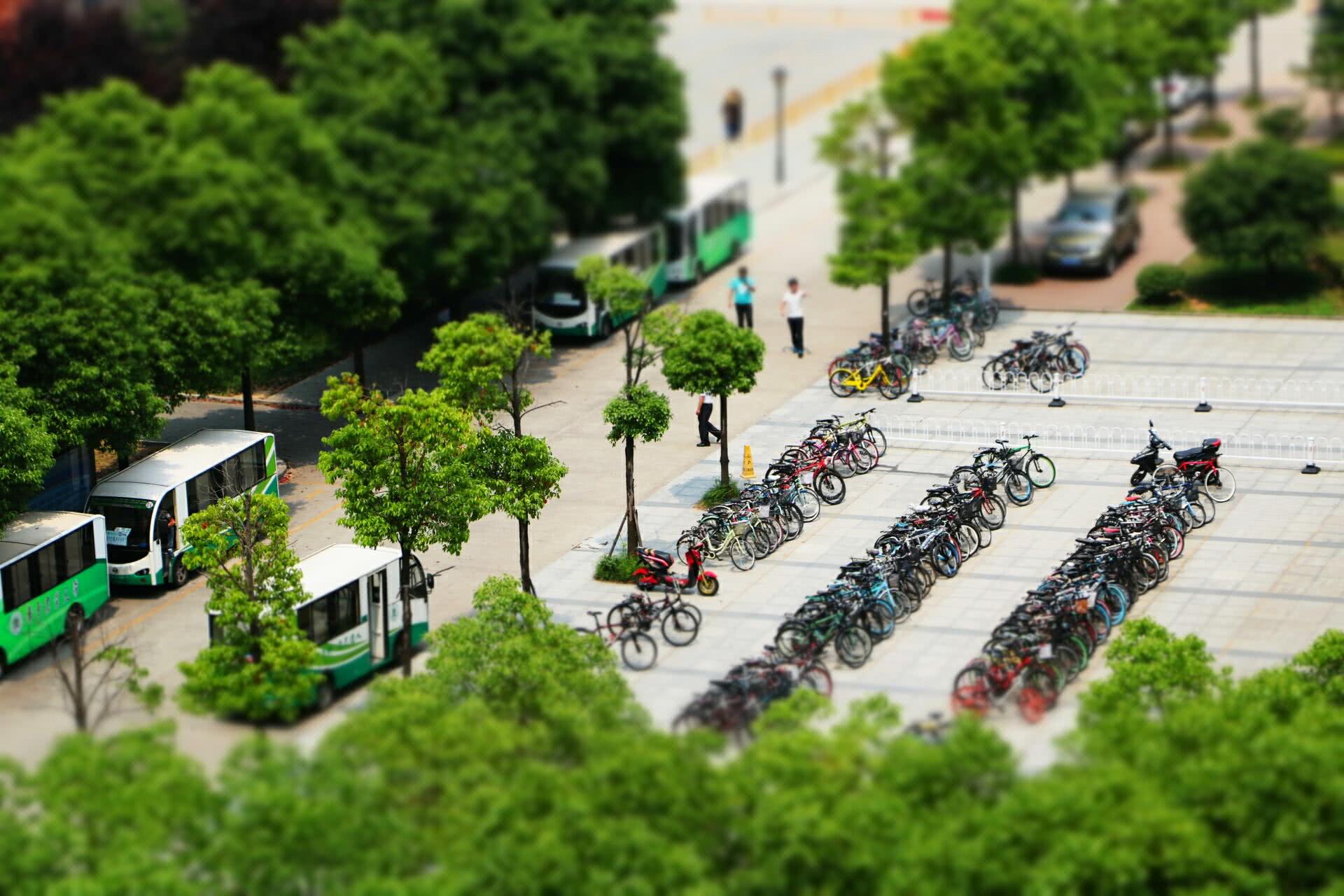 这所全国面积最大的单体大学,到底是什么样子