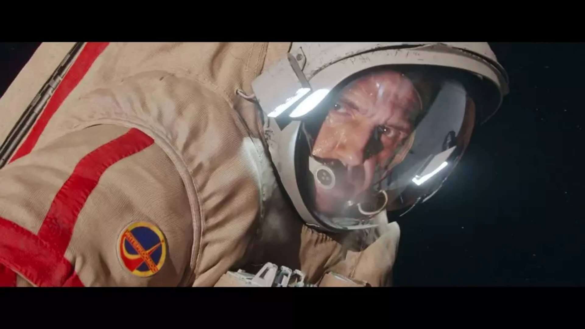 《太空救援》要么被拯救，要么被击落