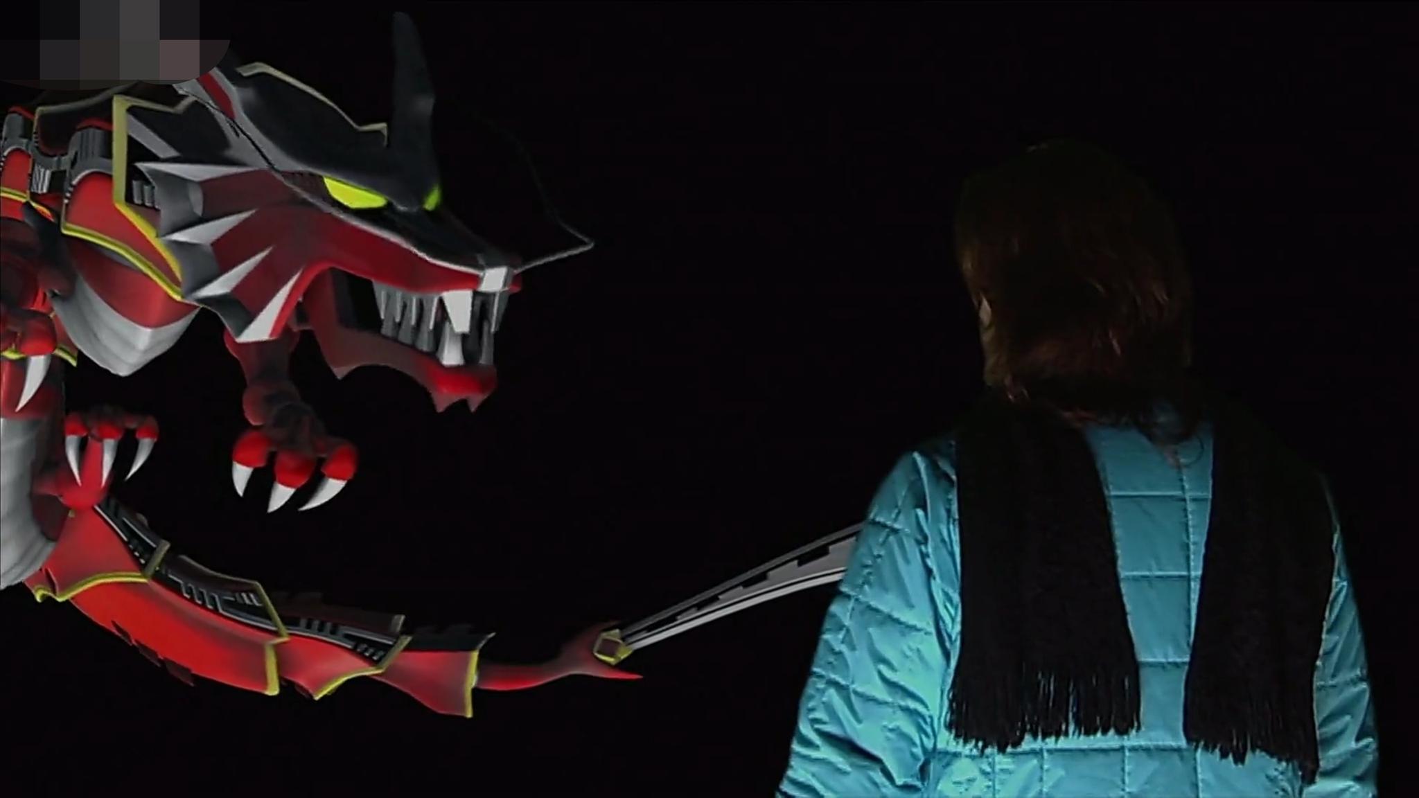 有没有人觉得假面骑士龙骑里面神崎士郎他妹很像张大魔王?