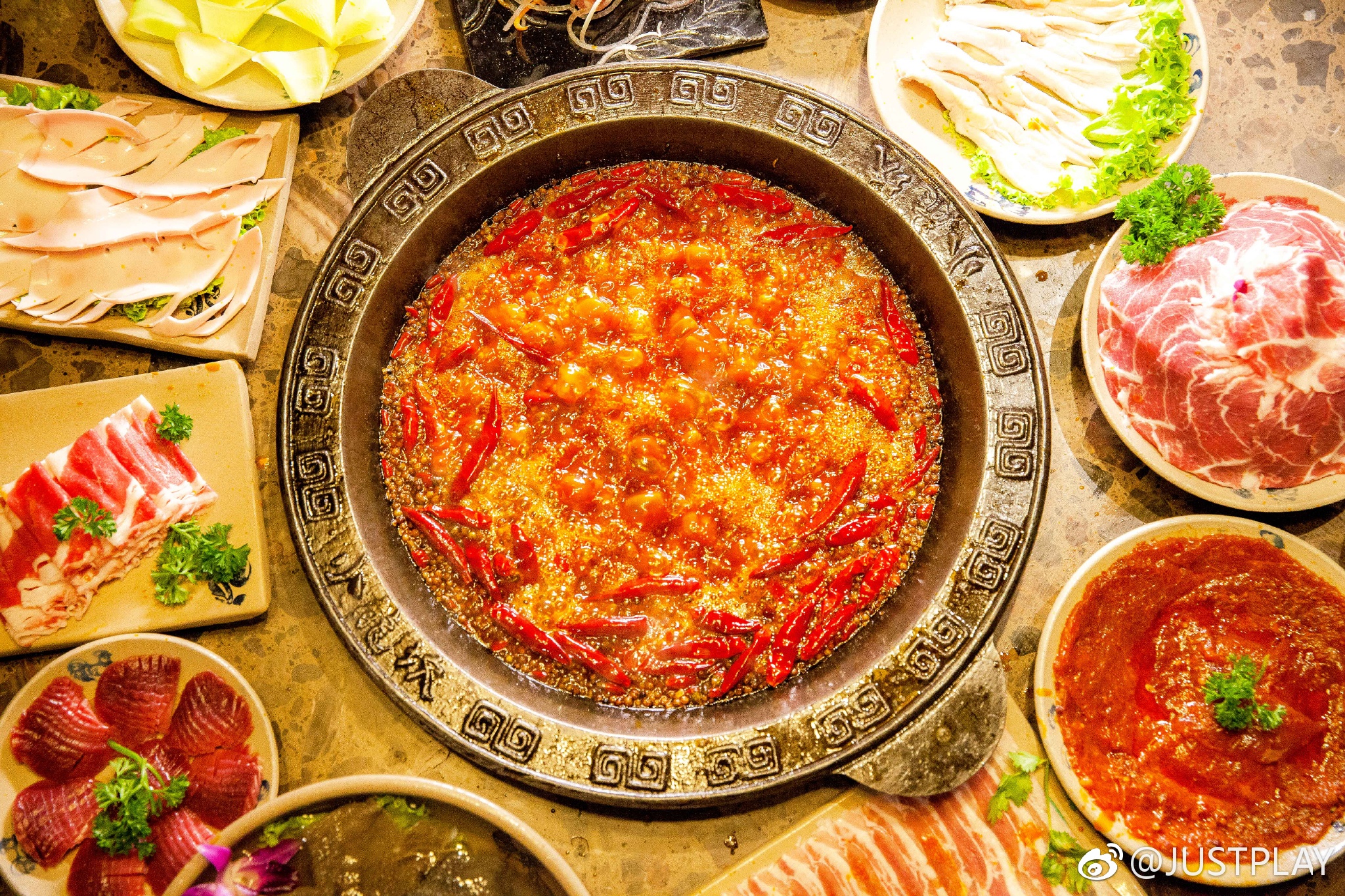 移动套餐价格高原因 免费送手机有哪些套路