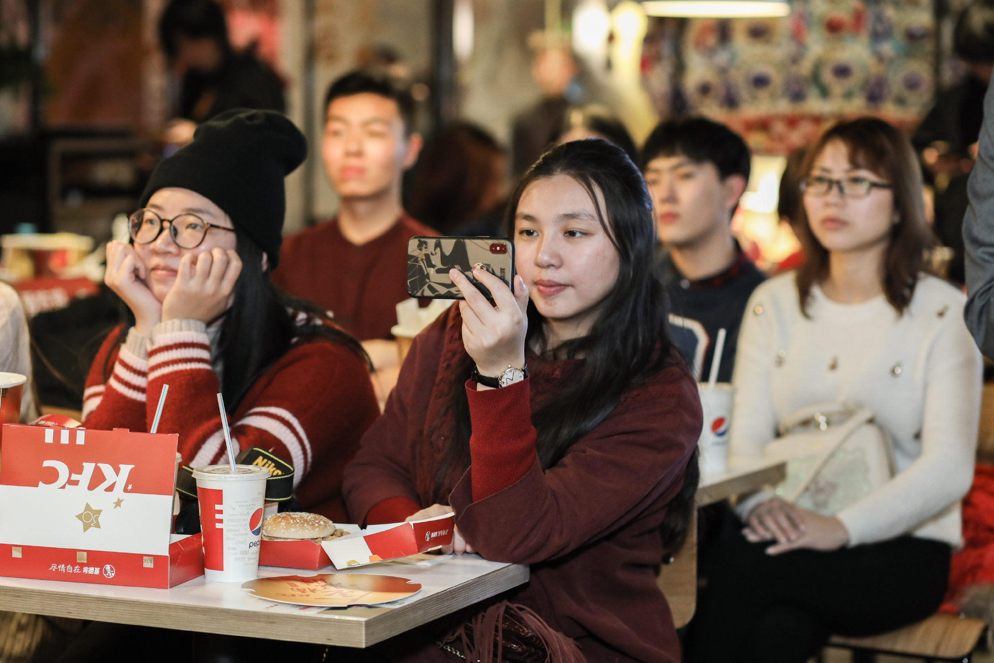 以前去文物博物馆的时候,很喜欢听博物馆里的