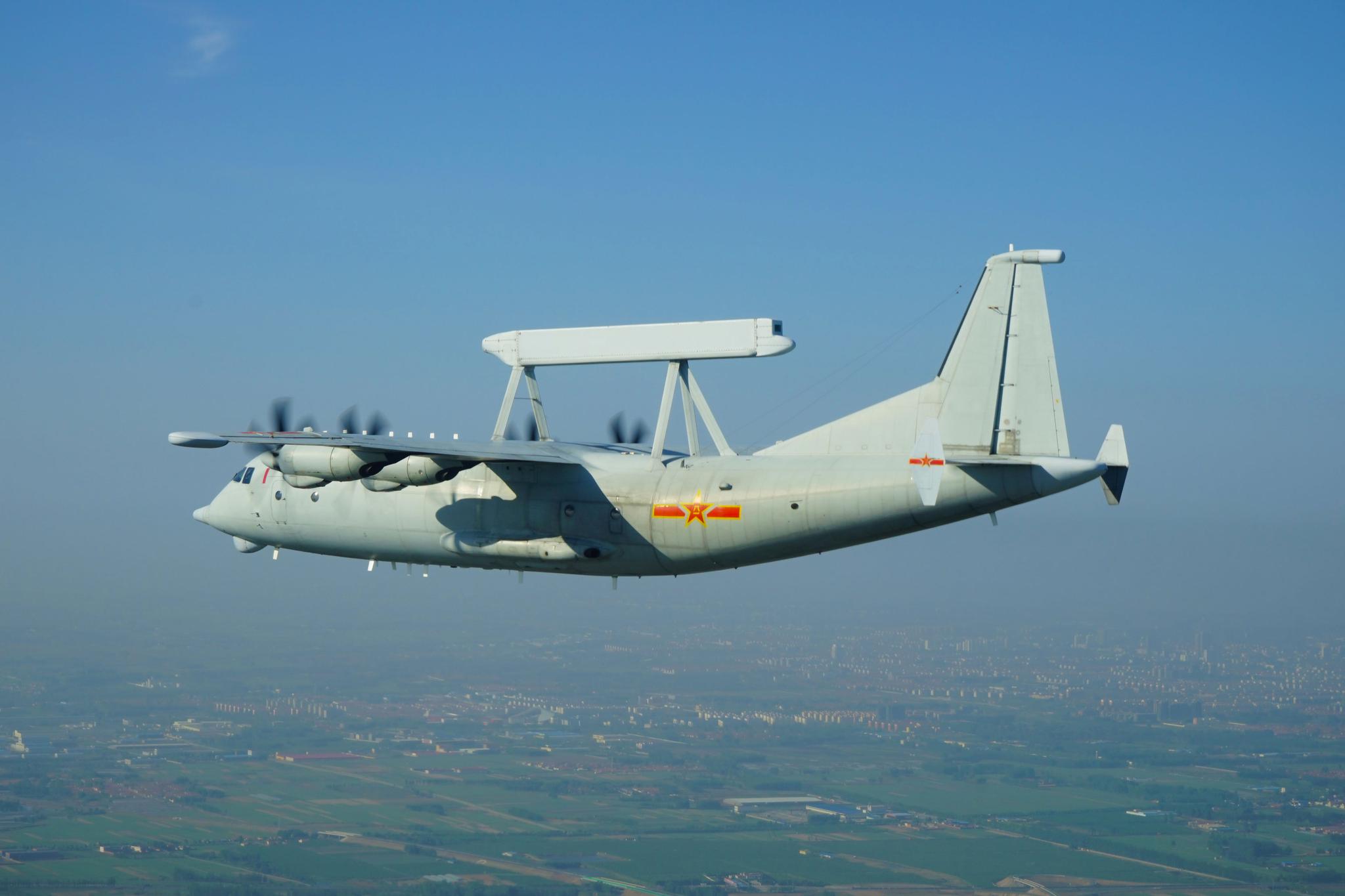 我国四型先进预警机 世界一流水平 让外军战机和导弹无所遁形