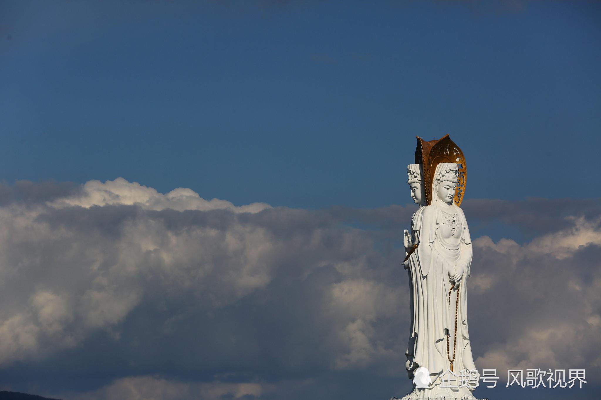 三亚春日里让心醉的碧海蓝天,有缘遇见最美的108米南海观音圣像