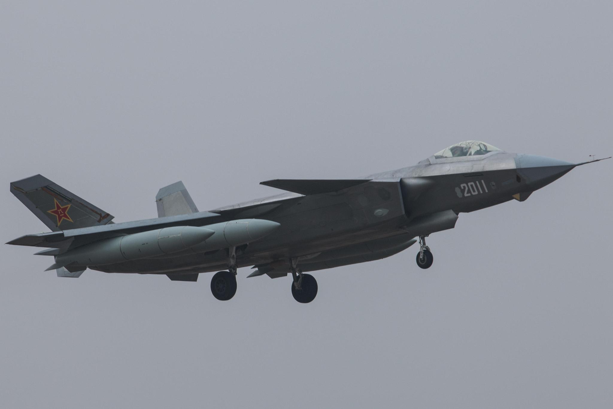 中日两国第五代战斗机的前世今生 歼20告诉您什么叫中国速度