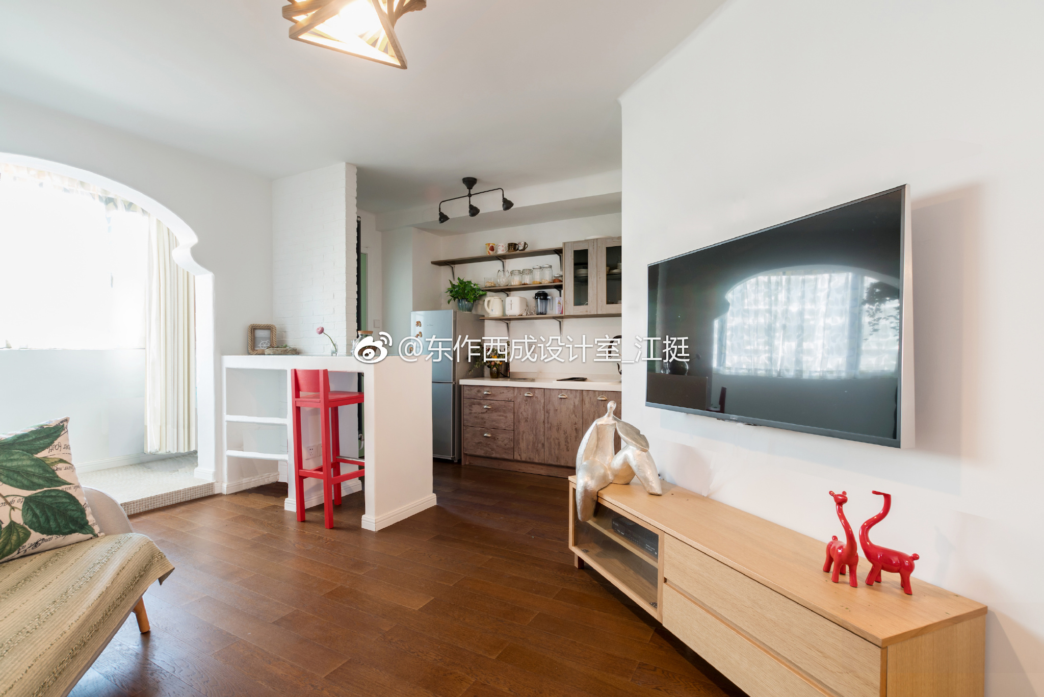 90平的房子,房子格局改动很大,所有的墙体都是