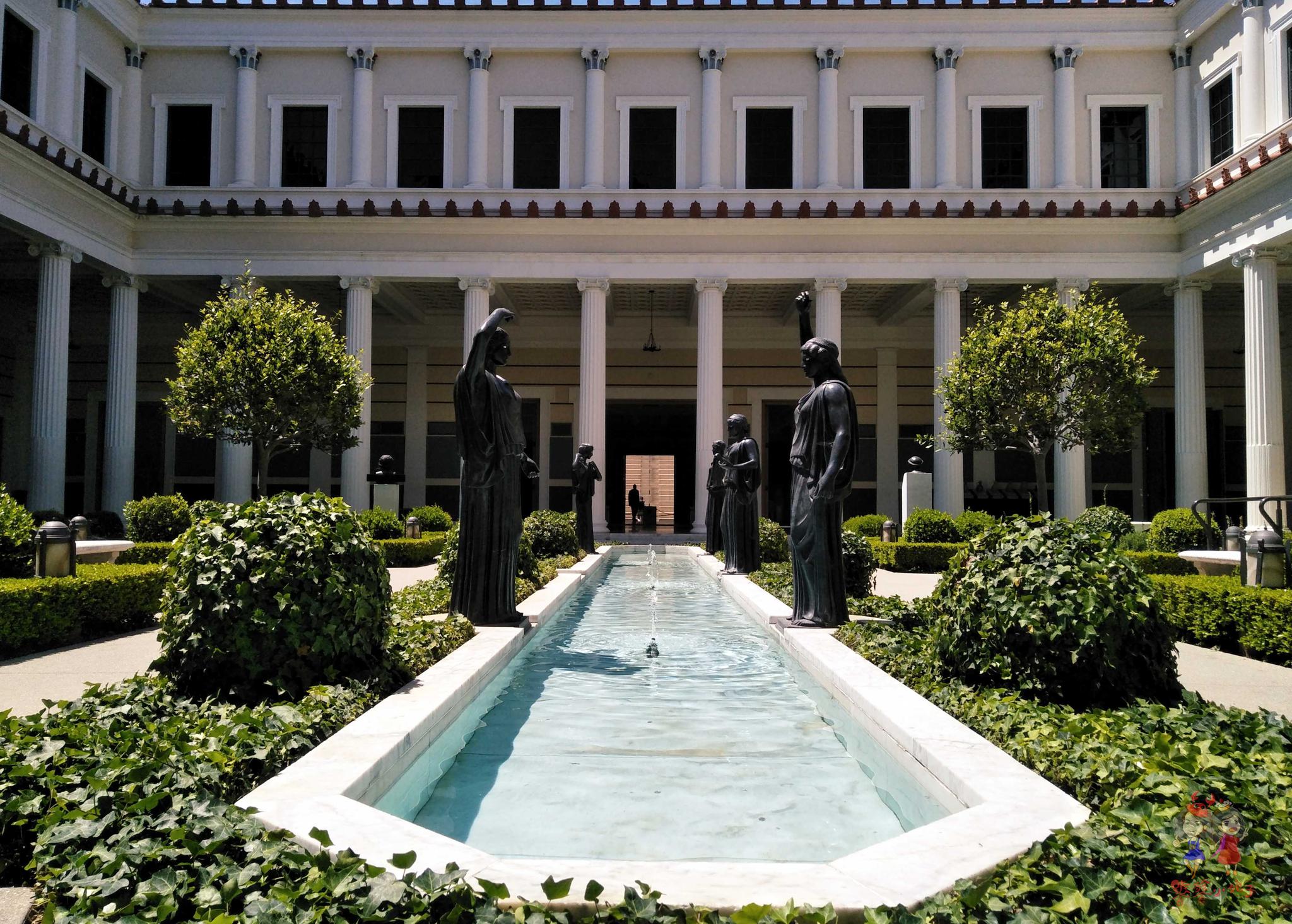 世界首富拒绝用一天的收入换孙子的命,却自掏