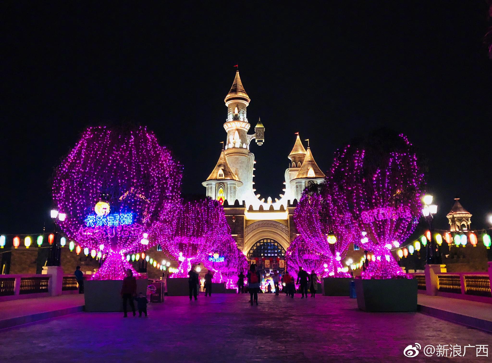 卡乐星球2018新春炫彩灯光节 今夜点亮龙城[并不简单]