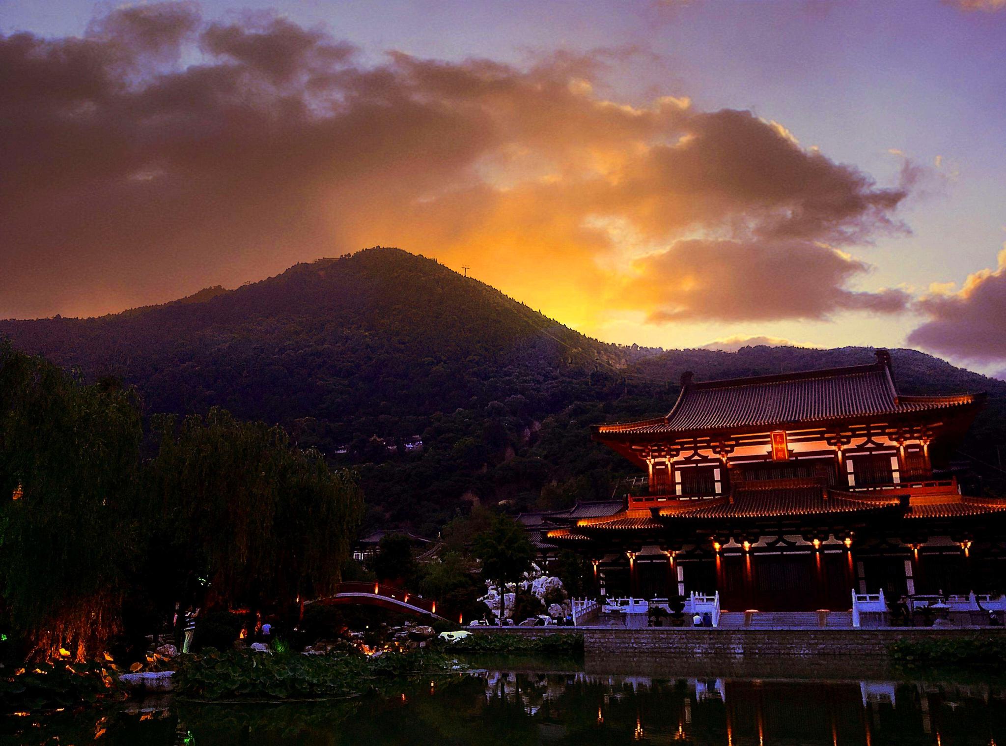 古代春节都放假几天?明清时长达一个月，唐朝官员没钱则无法休假