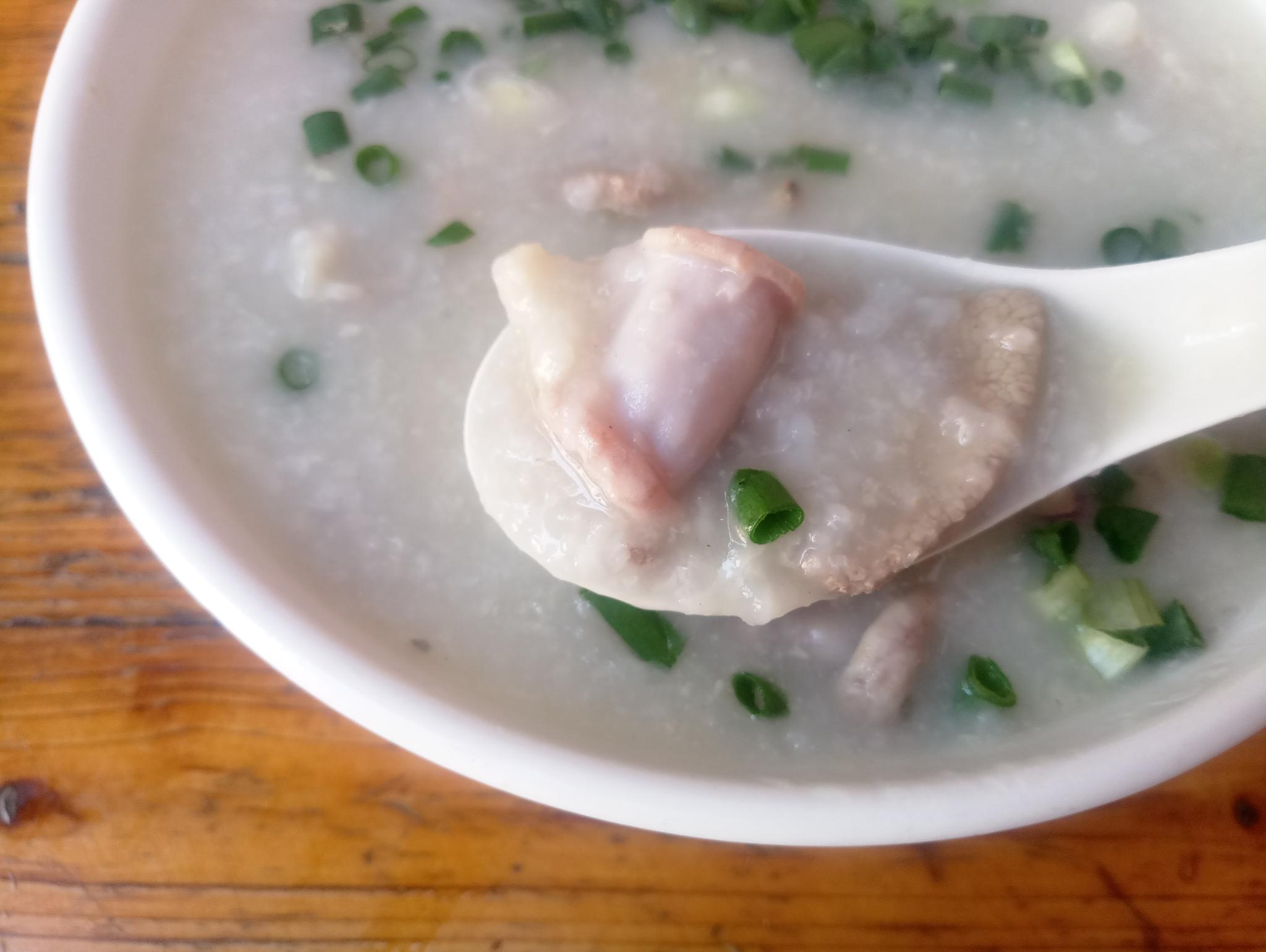 周日早餐,乡村粥店,猪肝粉肠生滚粥,胆固醇万岁